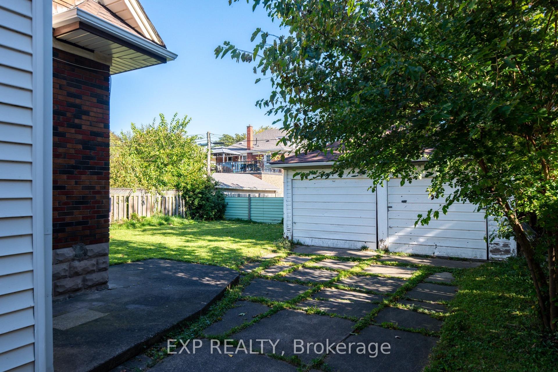 Photo 36 of 4613 Ryerson Crescent, Niagara Falls, Downtown — HOMEH