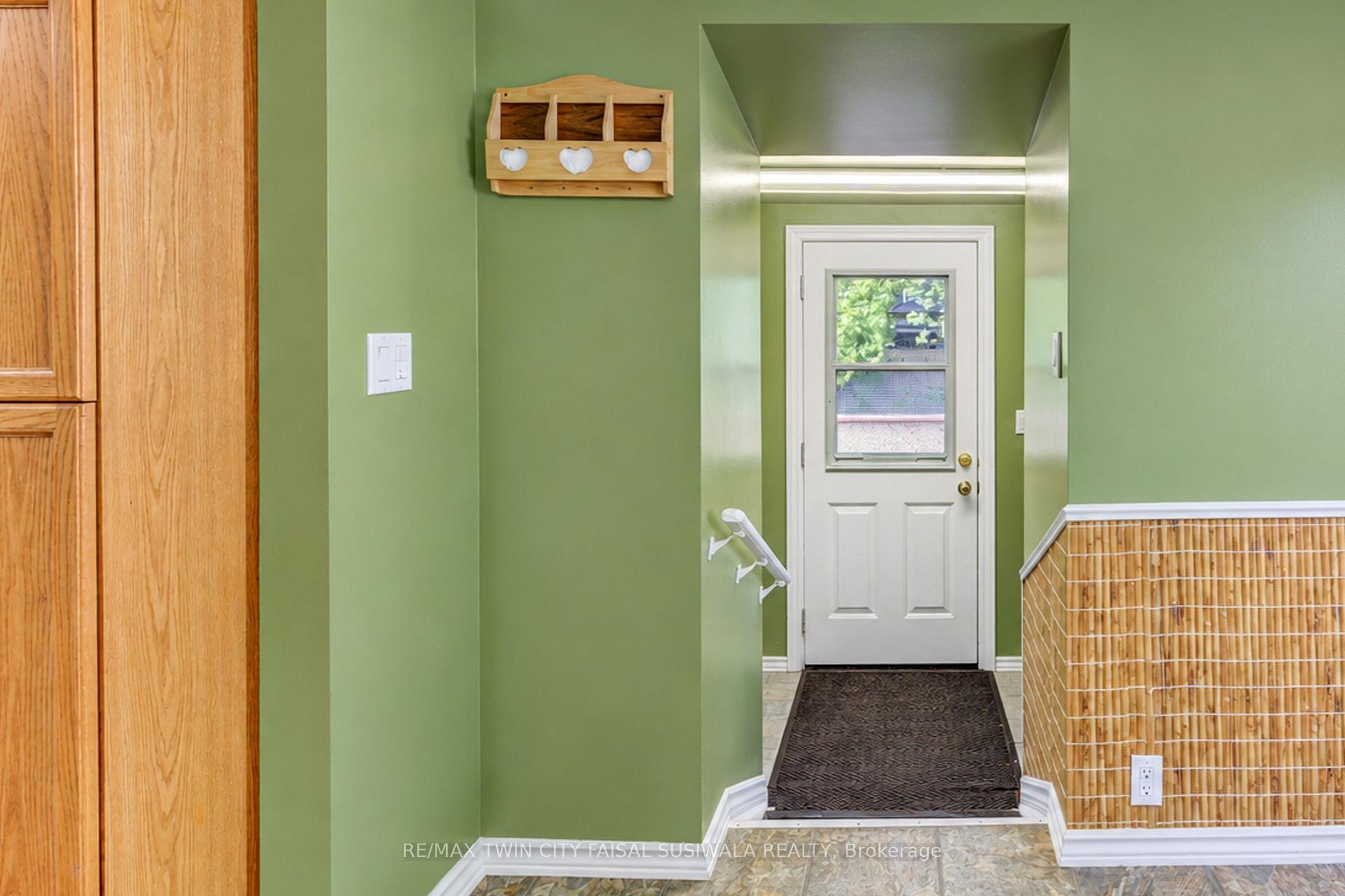 Photo 14 of 22 Pretoria Road, Cambridge, Elgin Park/Coronation — HOMEH