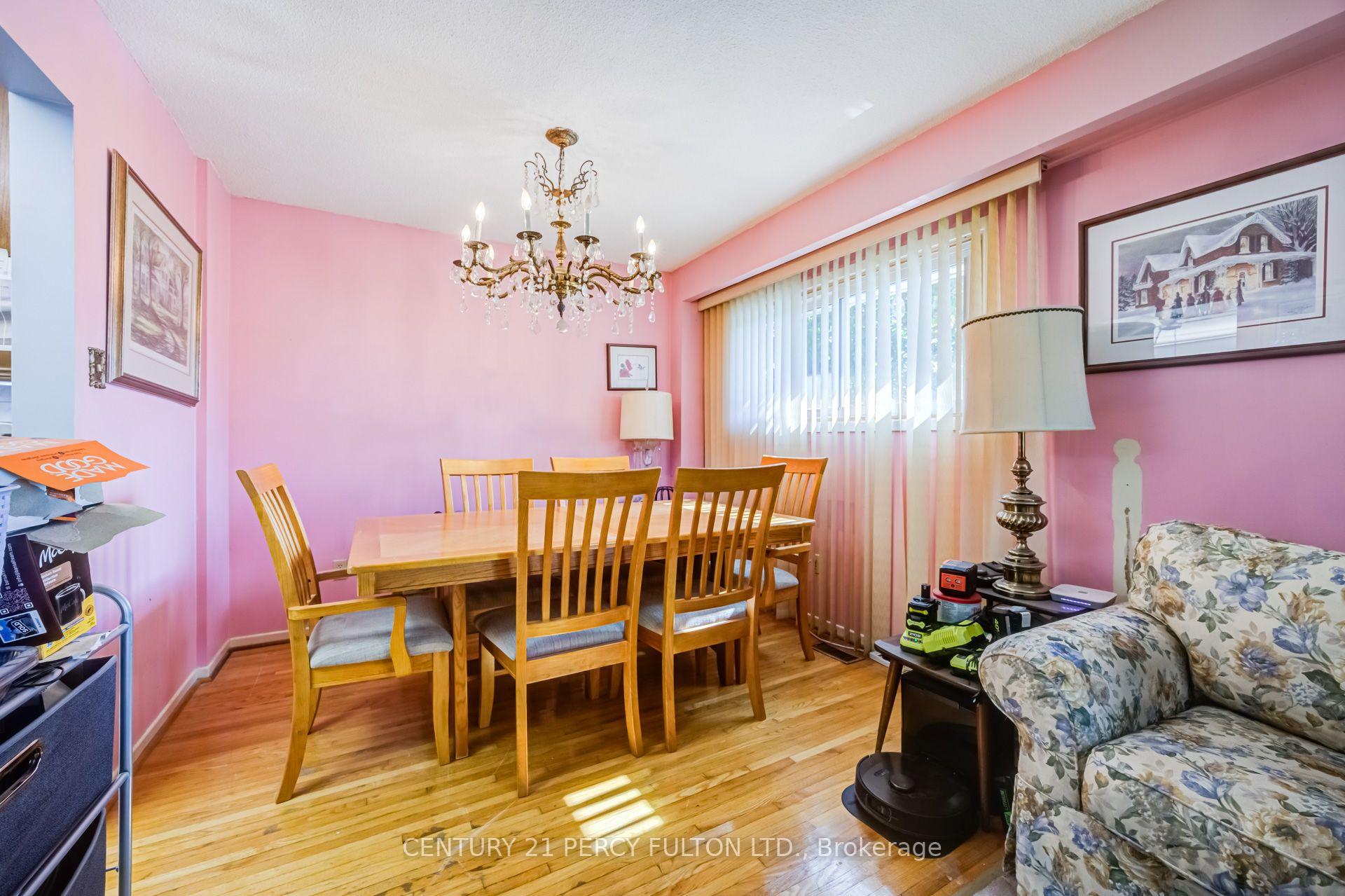 Photo 15 of 705 Edgewood Road, Pickering, Amberlea — HOMEH