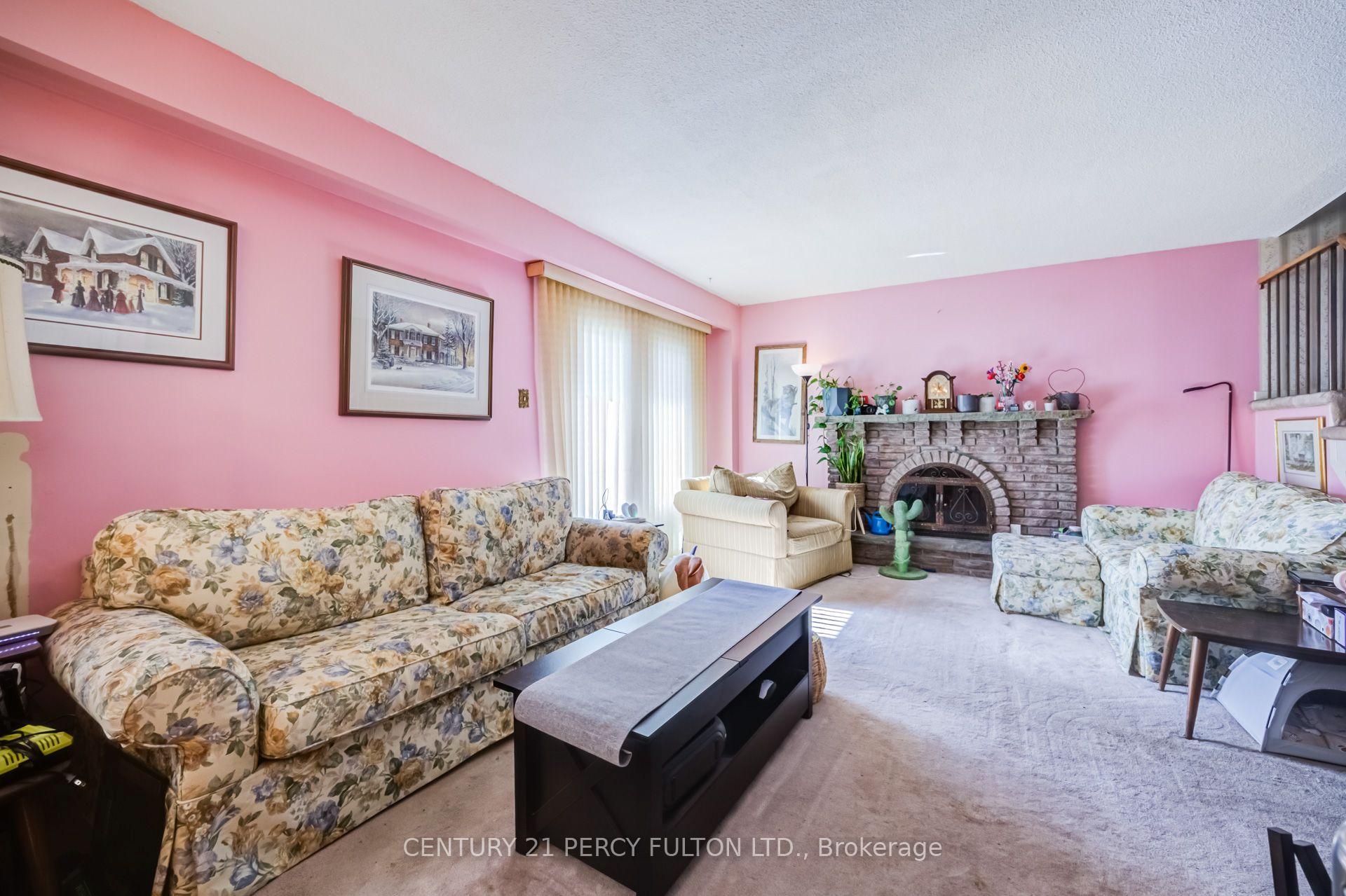 Photo 17 of 705 Edgewood Road, Pickering, Amberlea — HOMEH