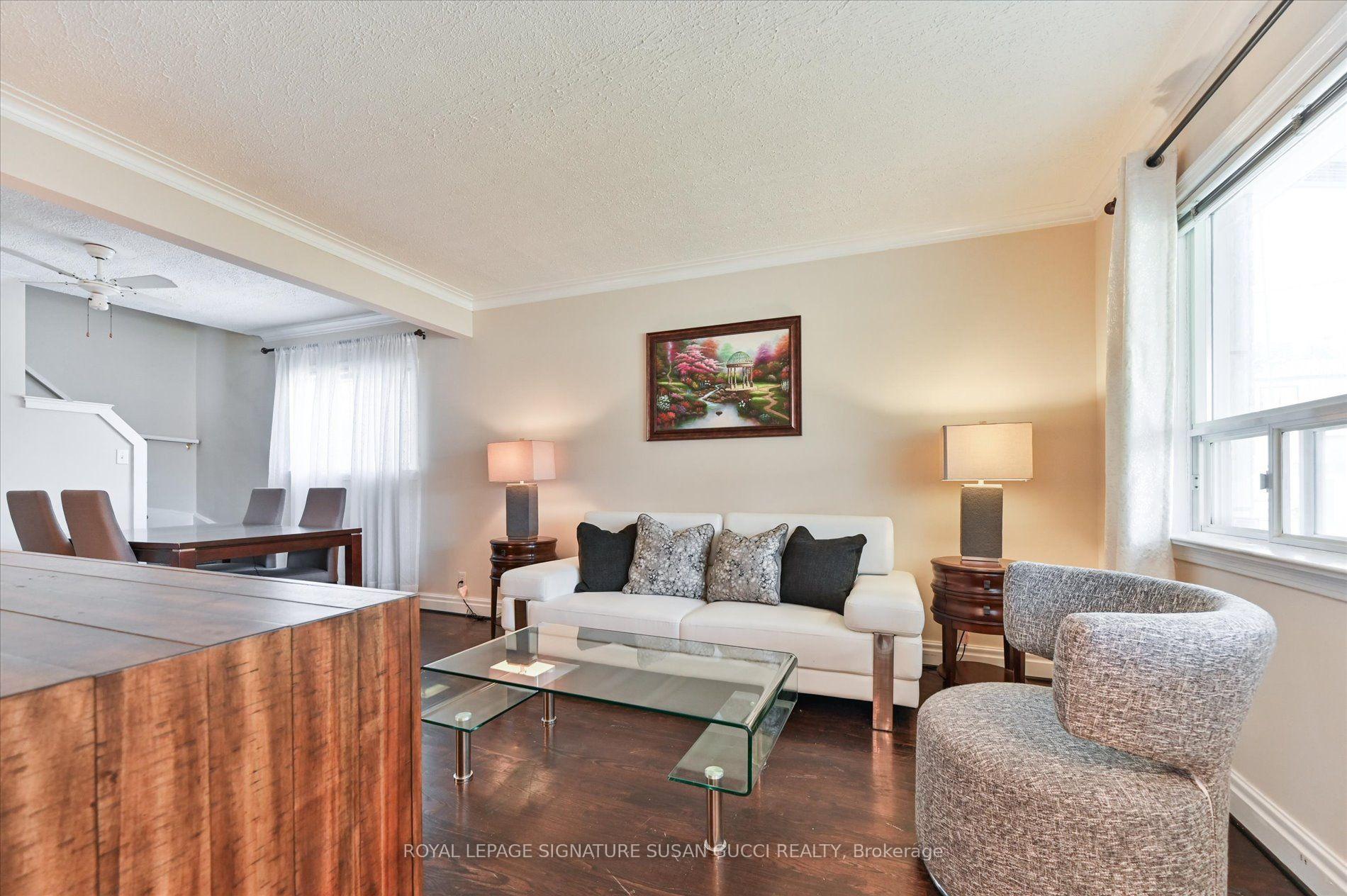 Photo 4 of 292 Glebemount Avenue, Toronto, East York — HOMEH