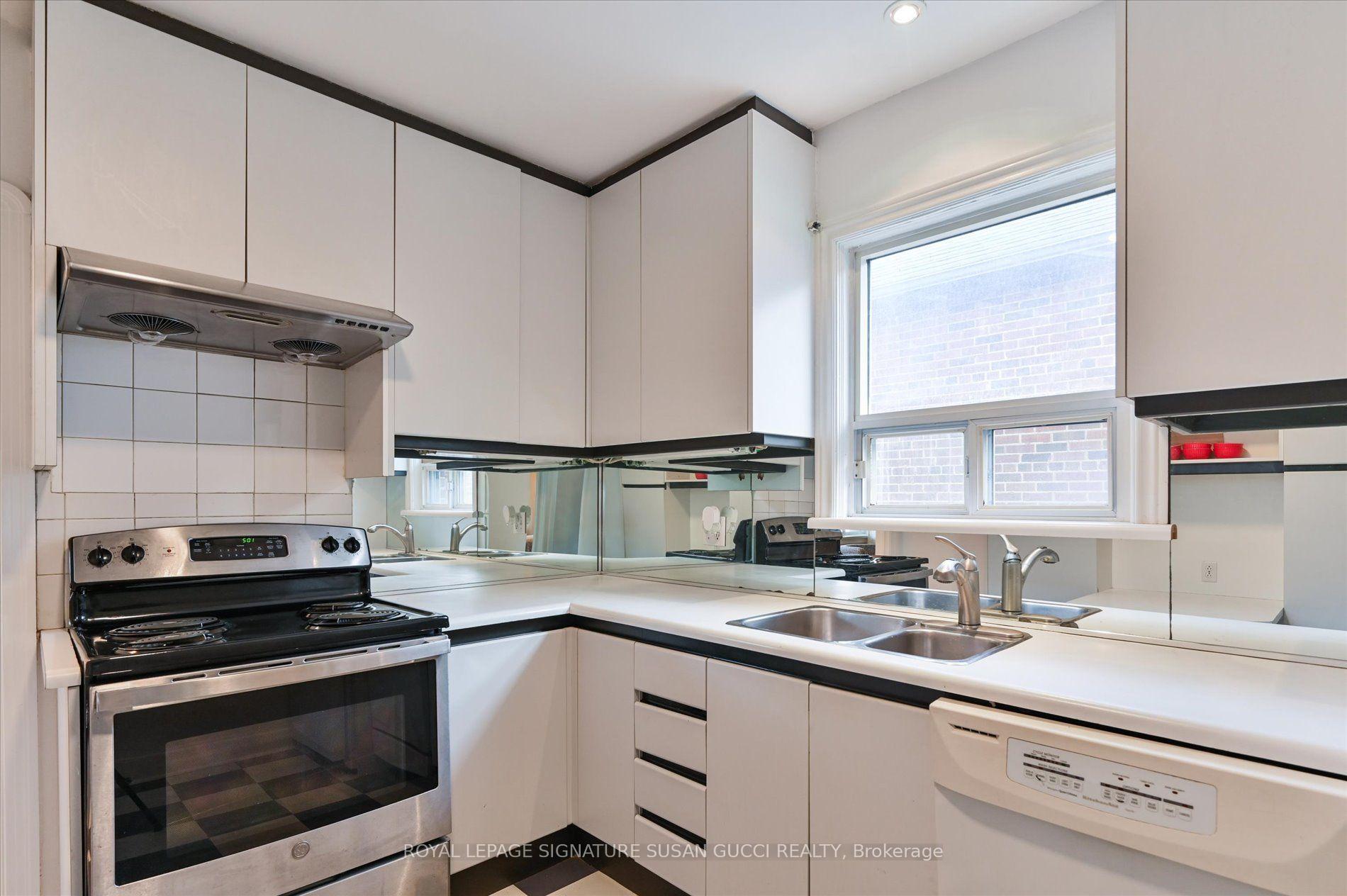 Photo 11 of 292 Glebemount Avenue, Toronto, East York — HOMEH