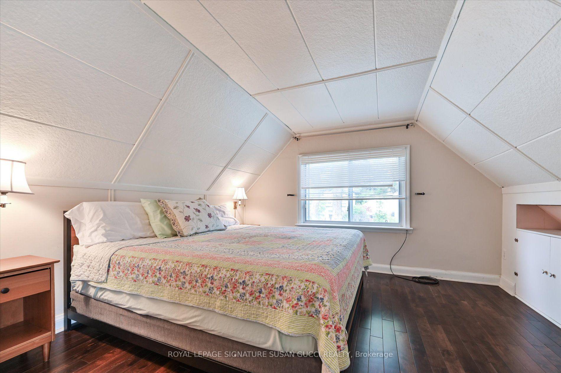 Photo 17 of 292 Glebemount Avenue, Toronto, East York — HOMEH