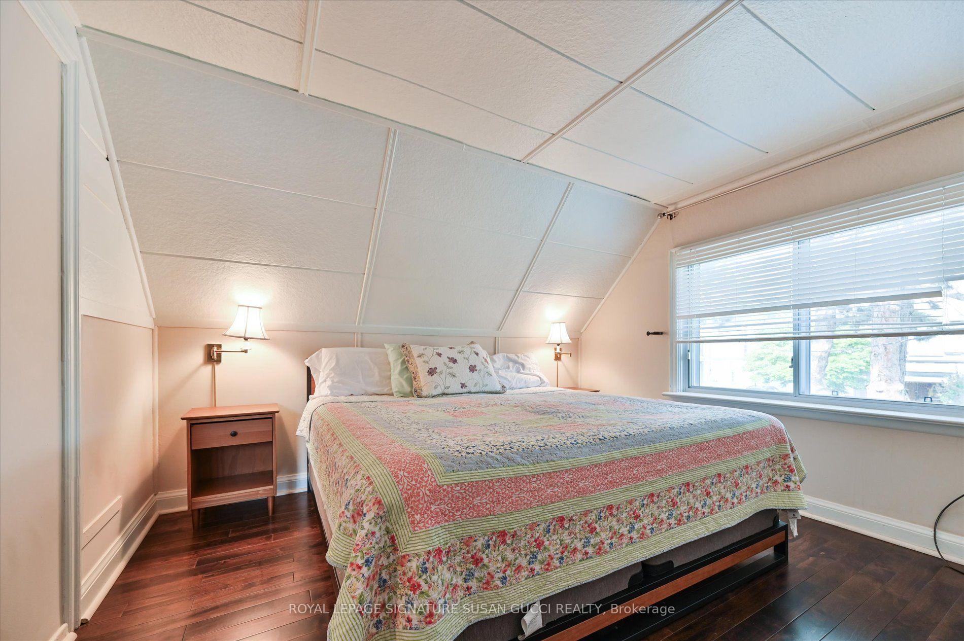 Photo 19 of 292 Glebemount Avenue, Toronto, East York — HOMEH