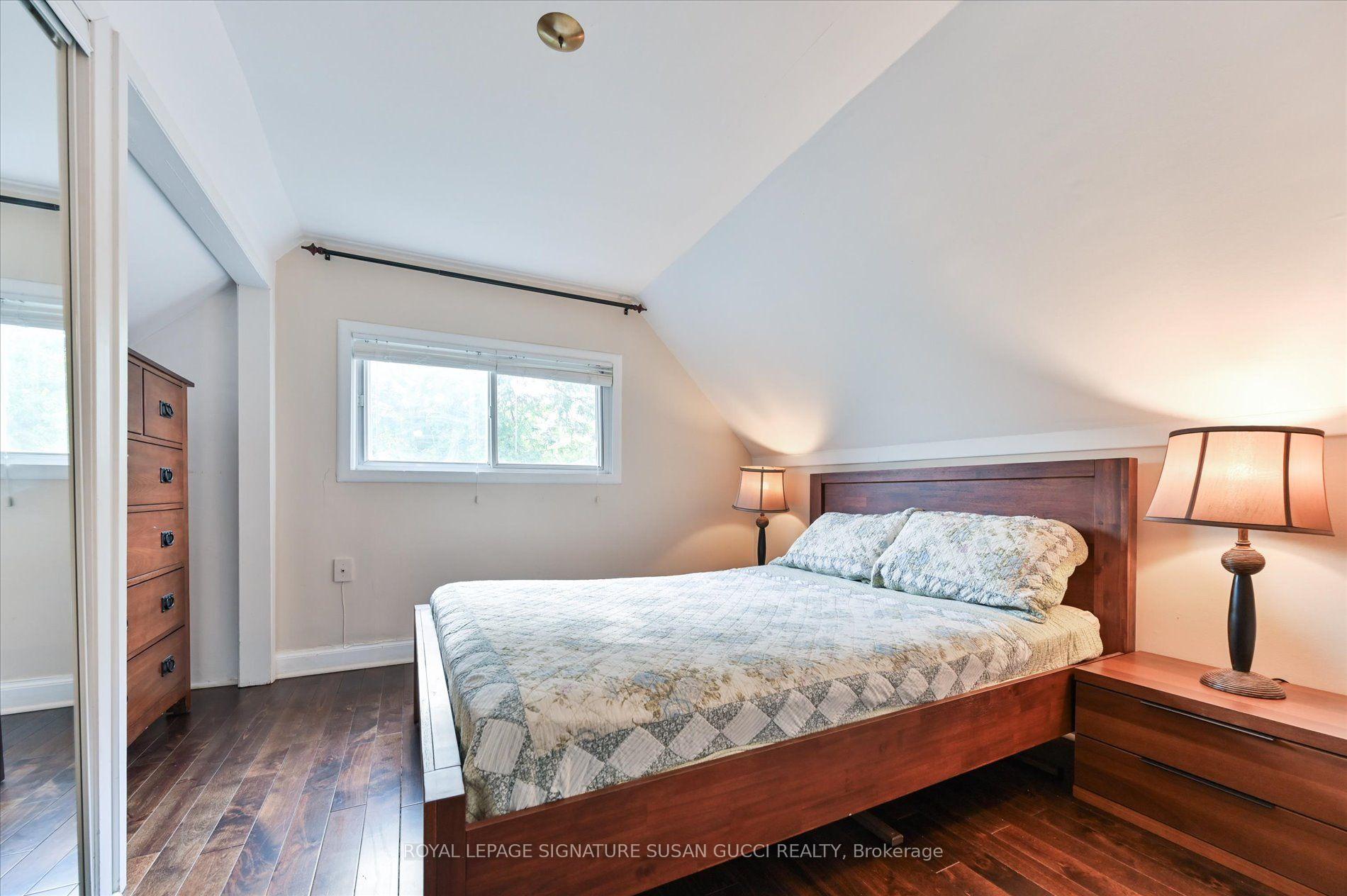 Photo 20 of 292 Glebemount Avenue, Toronto, East York — HOMEH