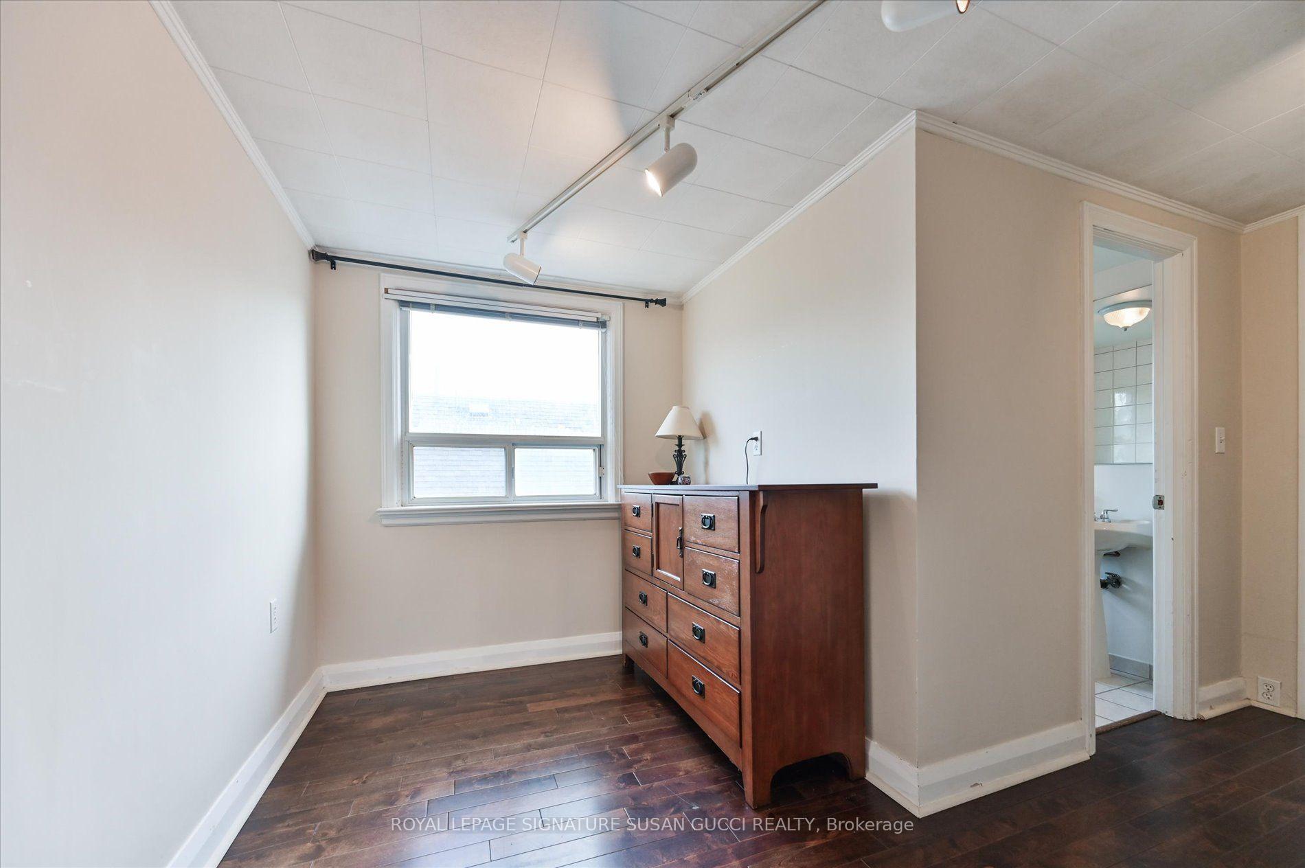 Photo 22 of 292 Glebemount Avenue, Toronto, East York — HOMEH