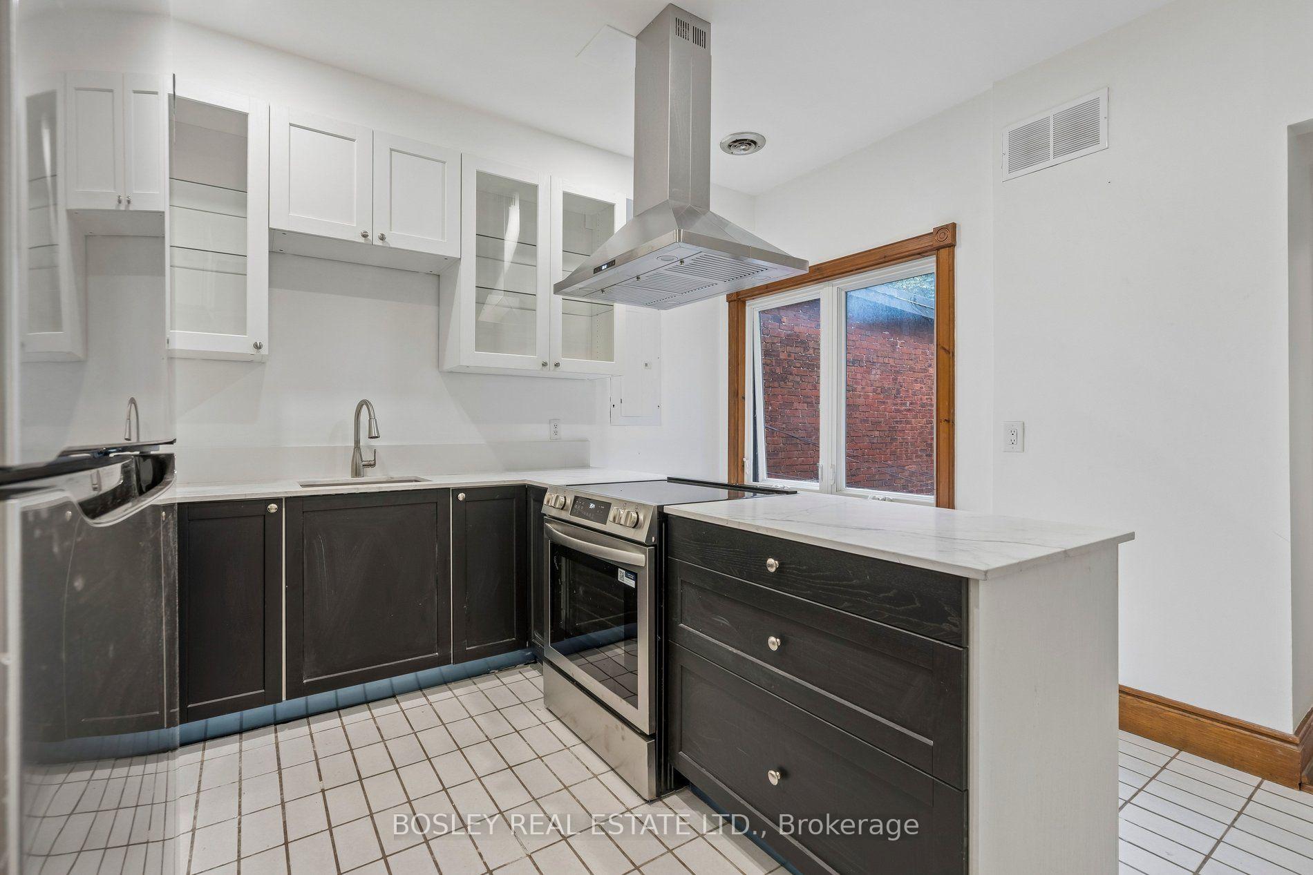 Photo 7 of Unit Upper, 297 Sumach Street, Toronto, Cabbagetown-South St. James Town — HOMEH