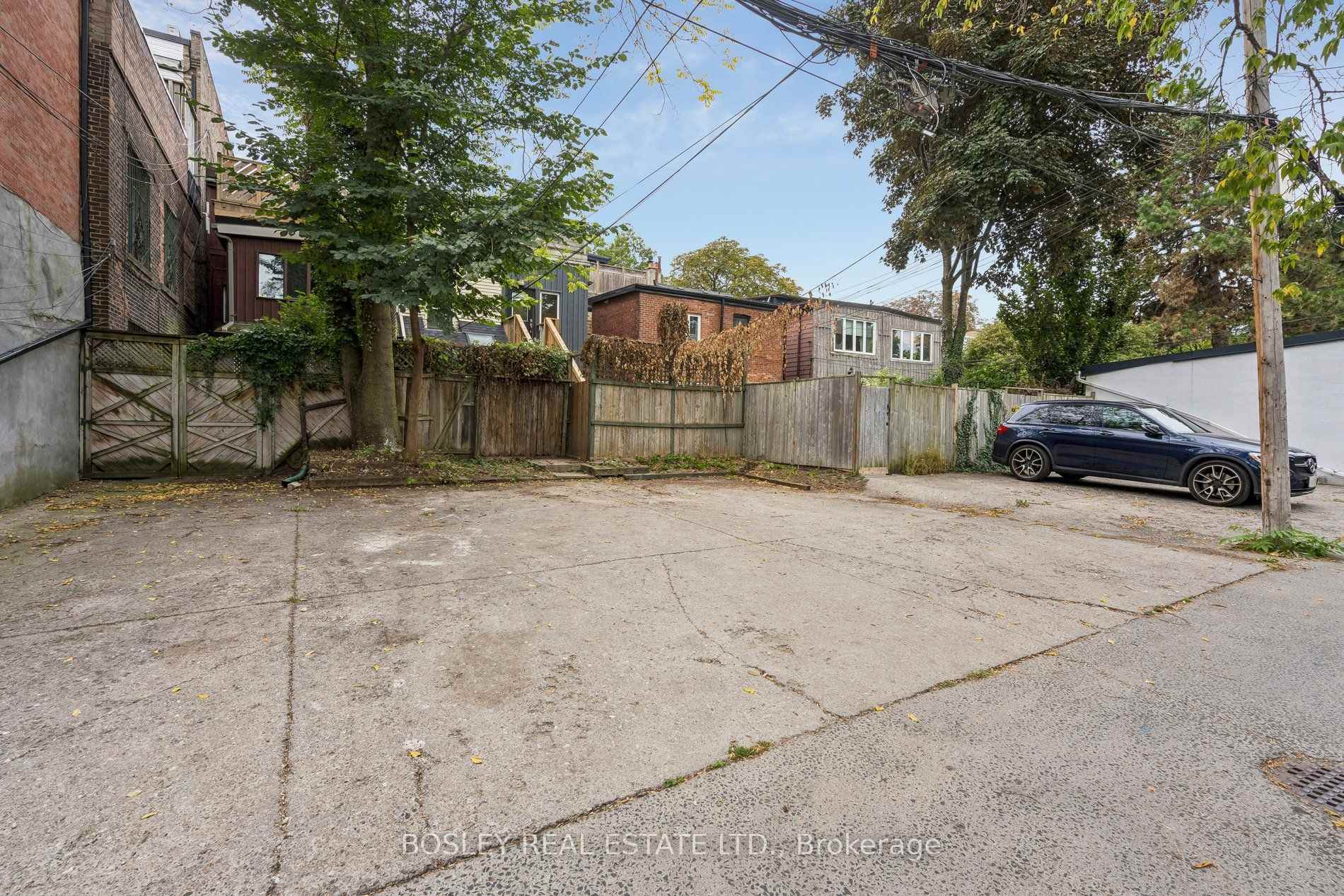 Photo 34 of Unit Upper, 297 Sumach Street, Toronto, Cabbagetown-South St. James Town — HOMEH