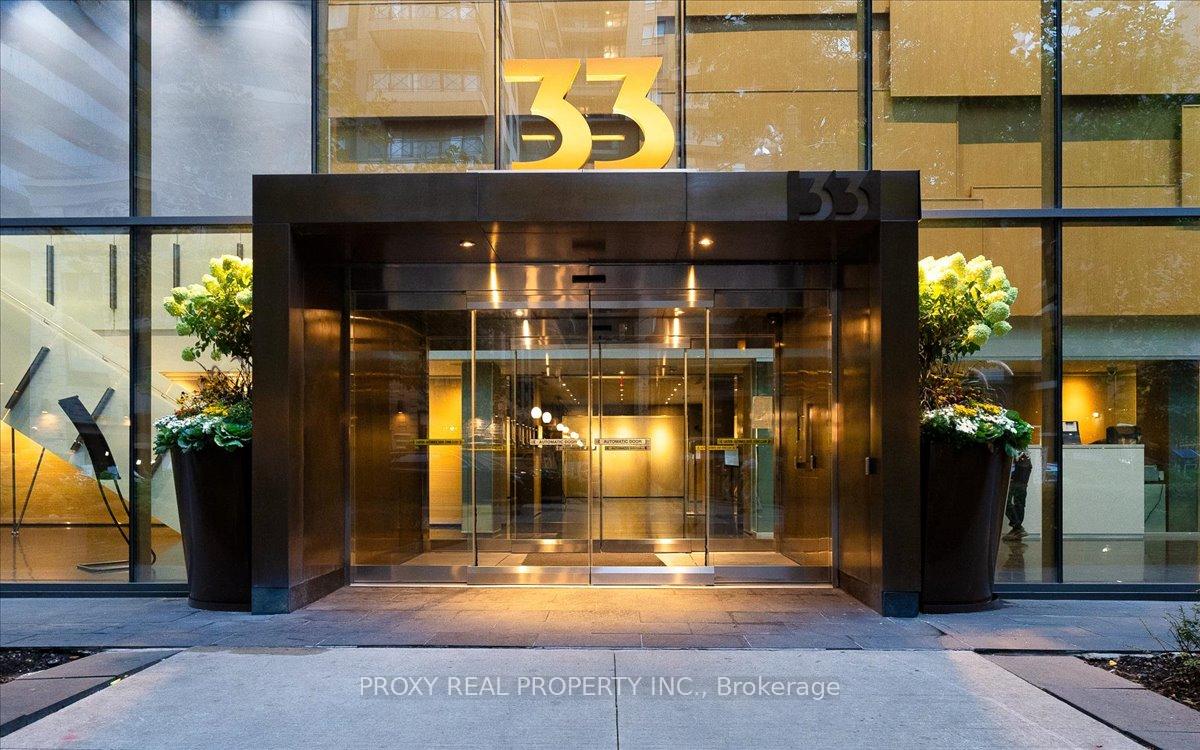 Photo 3 of Unit 3509, 33 Charles Street E, Toronto, Church-Yonge Corridor — HOMEH