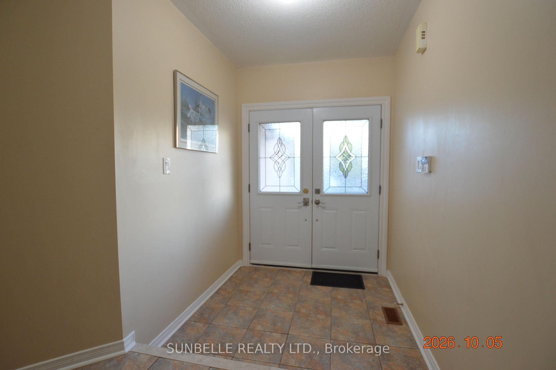 Photo 4 of 5709 Volpe Avenue, Mississauga, East Credit — HOMEH