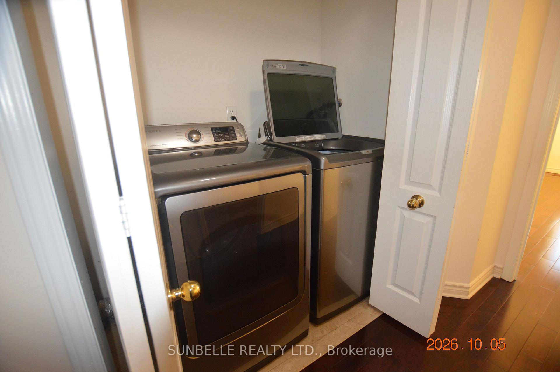 Photo 22 of 5709 Volpe Avenue, Mississauga, East Credit — HOMEH