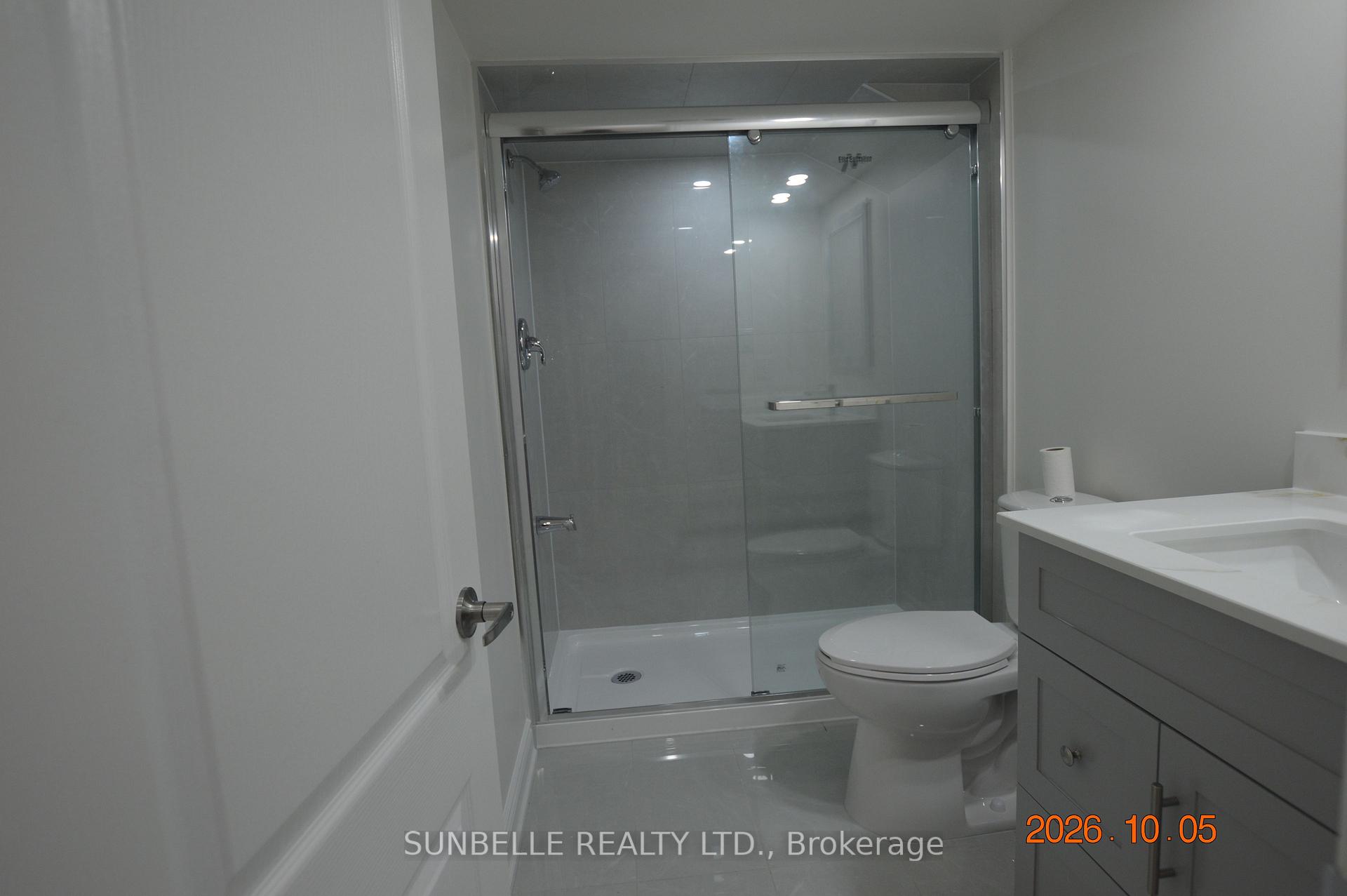 Photo 30 of 5709 Volpe Avenue, Mississauga, East Credit — HOMEH