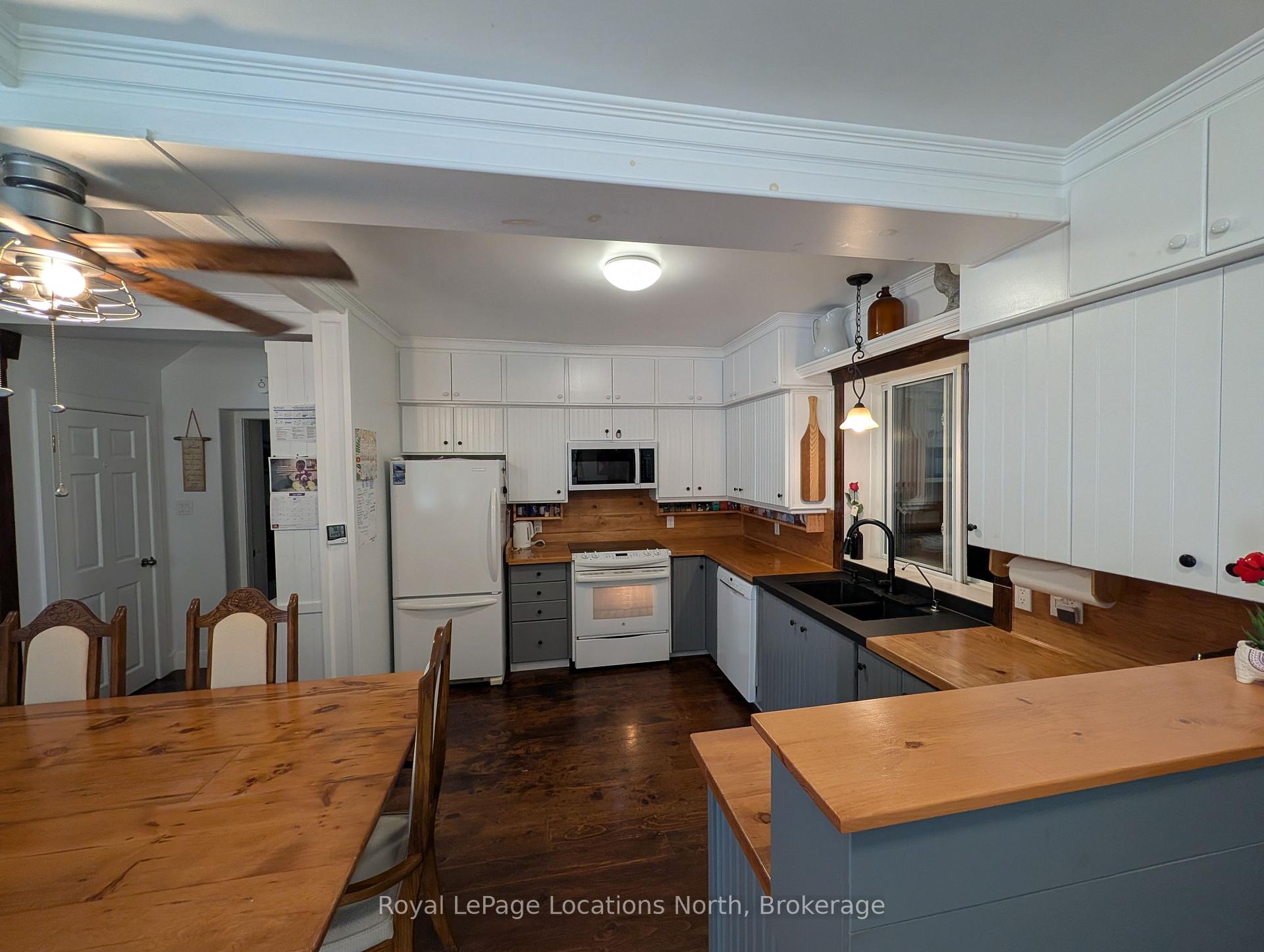 Photo 7 of 236 Phillips Street, Clearview, Stayner — HOMEH