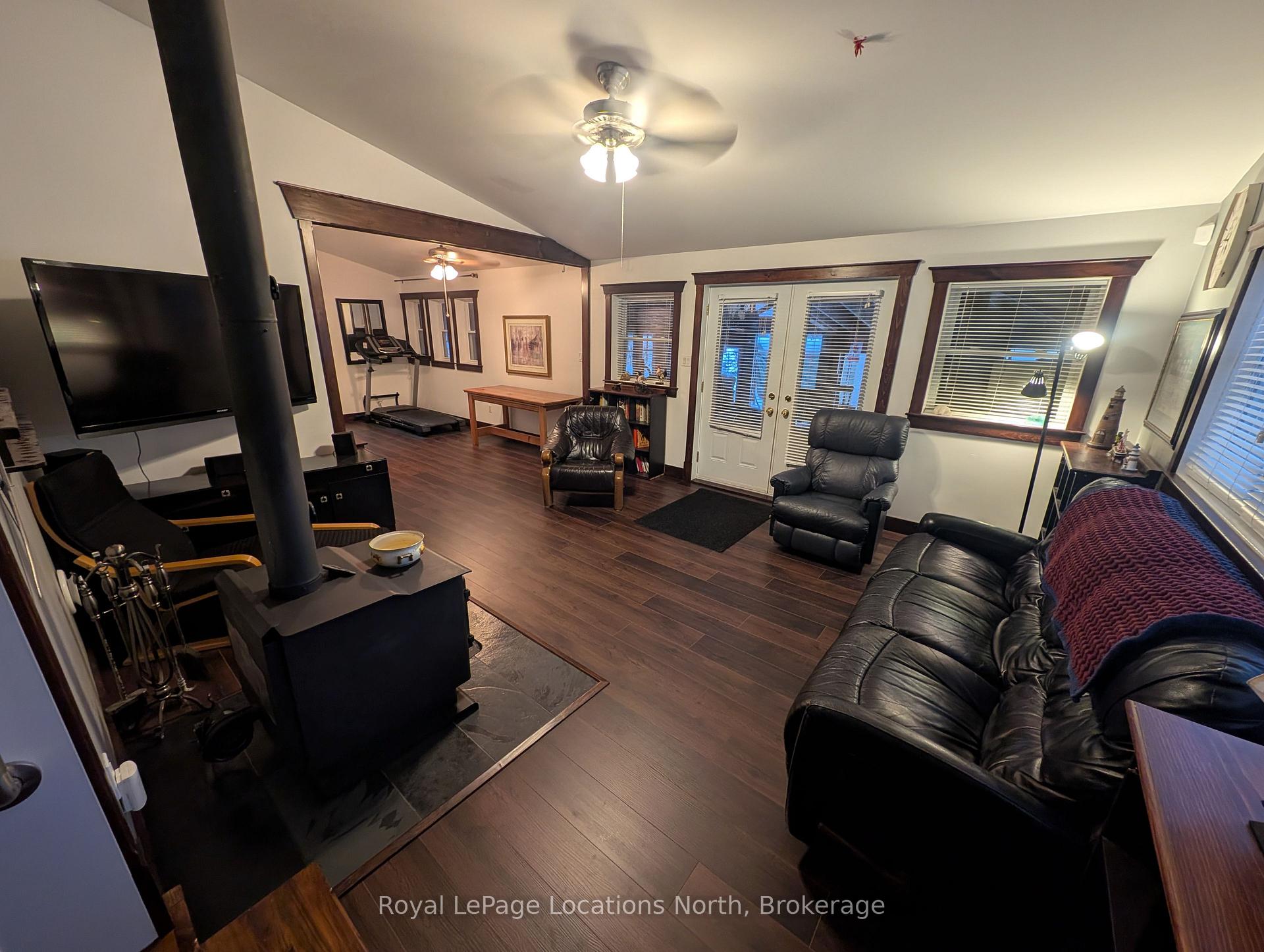 Photo 18 of 236 Phillips Street, Clearview, Stayner — HOMEH