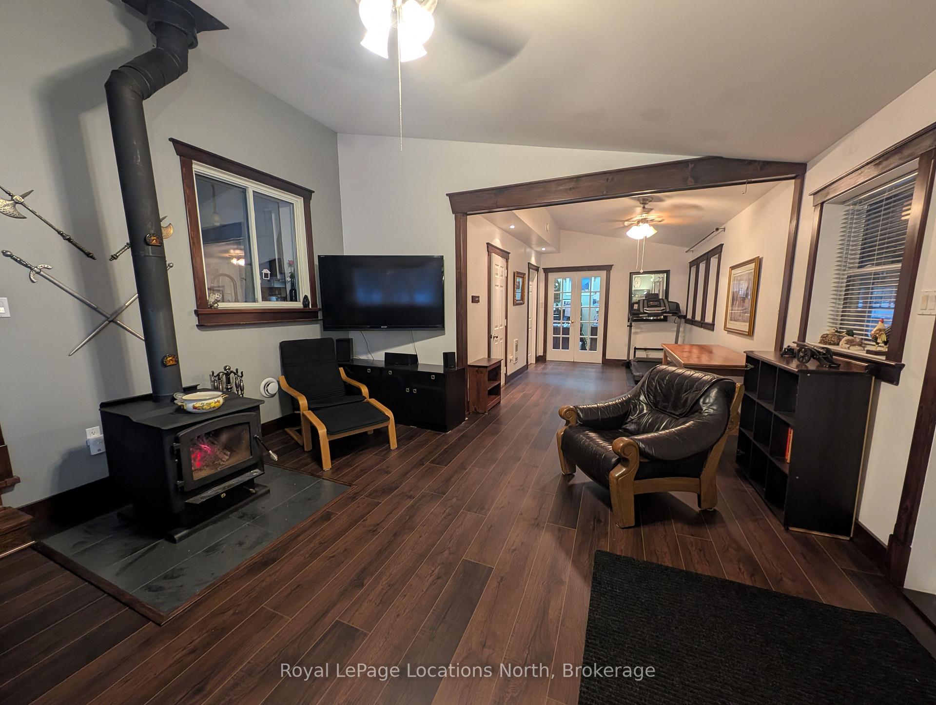 Photo 19 of 236 Phillips Street, Clearview, Stayner — HOMEH