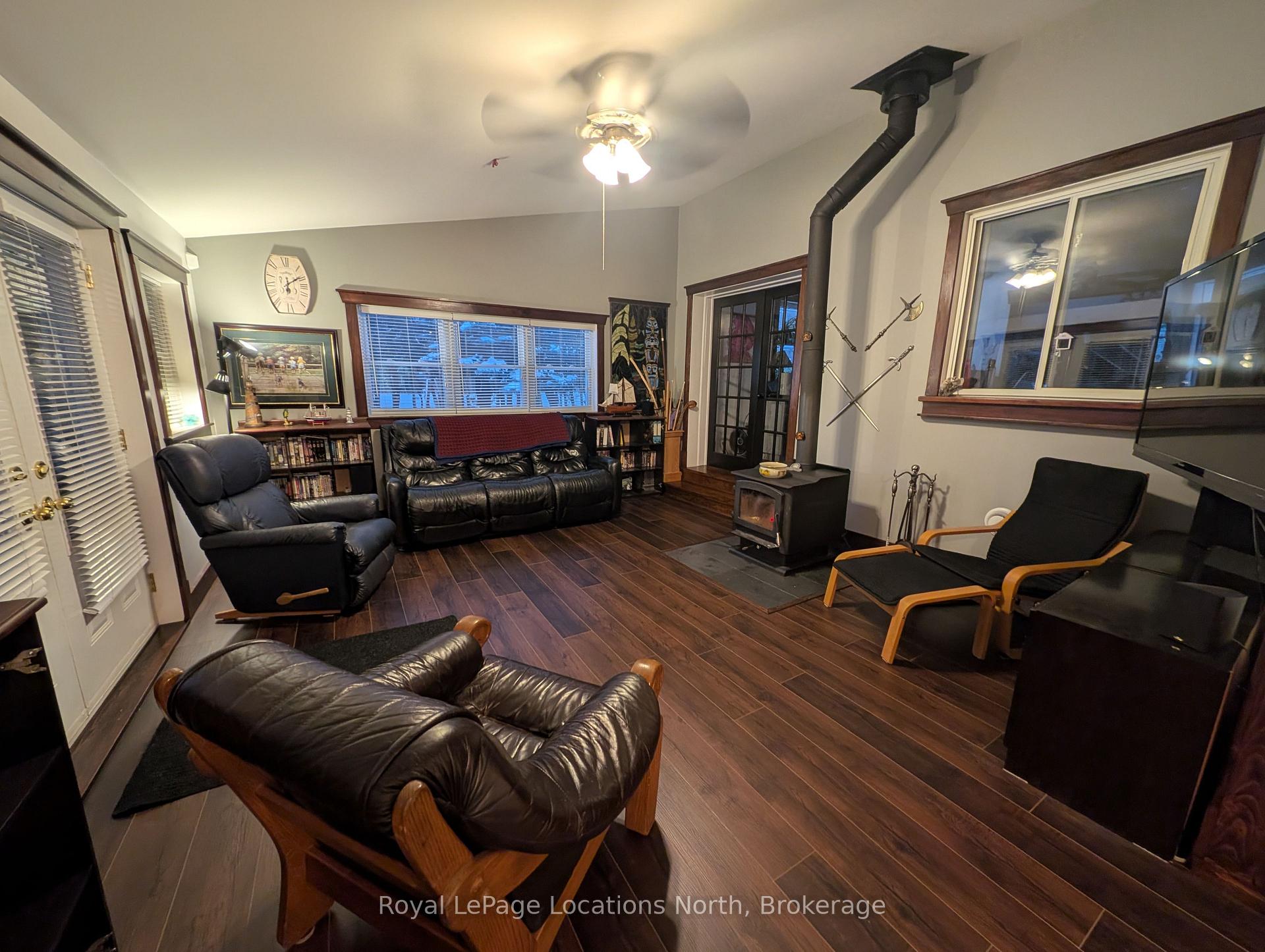 Photo 20 of 236 Phillips Street, Clearview, Stayner — HOMEH