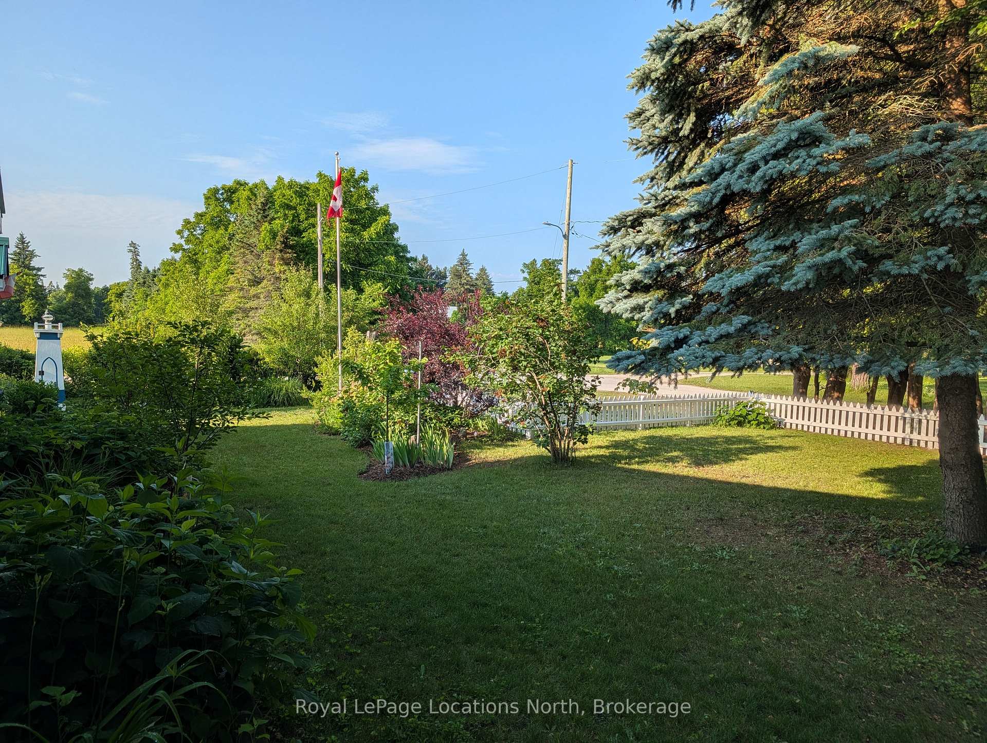 Photo 31 of 236 Phillips Street, Clearview, Stayner — HOMEH