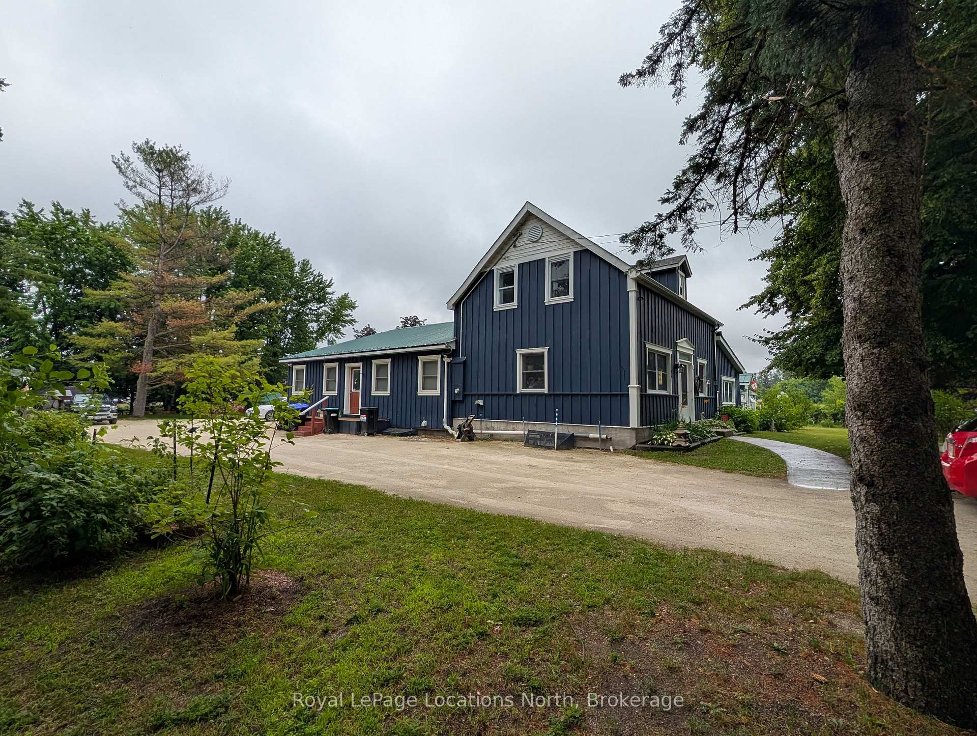 Photo 35 of 236 Phillips Street, Clearview, Stayner — HOMEH