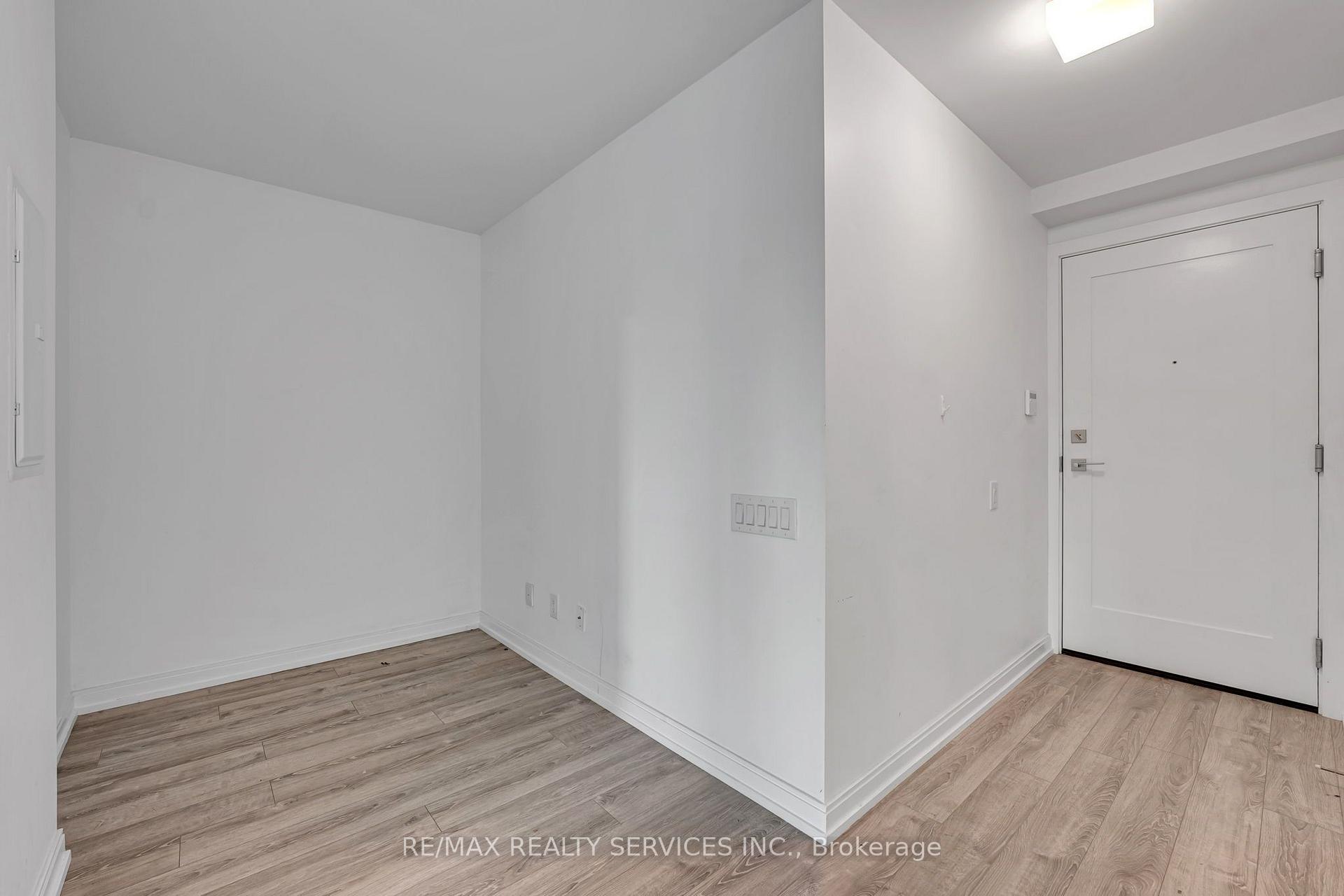 Photo 13 of Unit 711, 50 Charles Street E, Toronto, Church-Yonge Corridor — HOMEH
