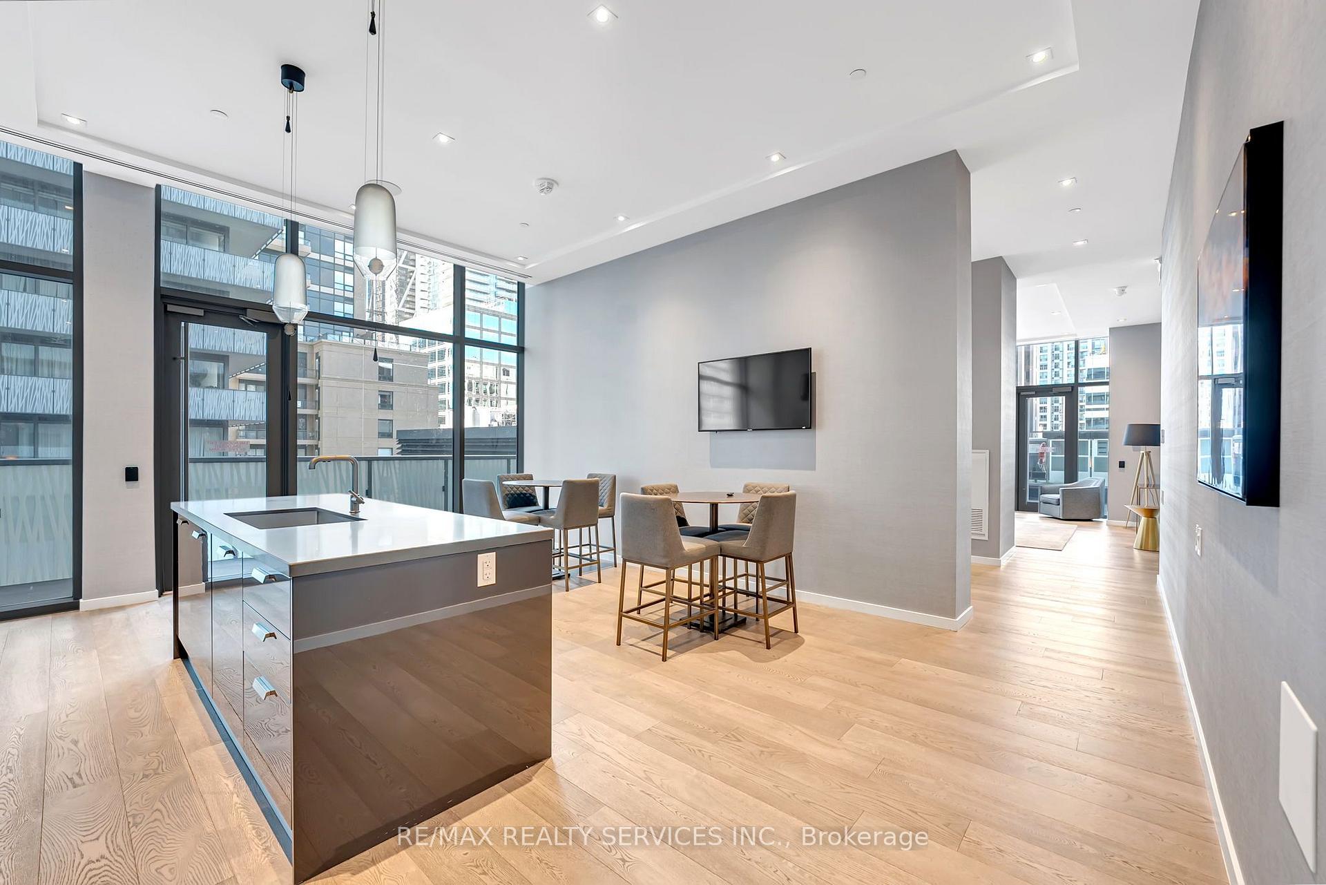 Photo 38 of Unit 711, 50 Charles Street E, Toronto, Church-Yonge Corridor — HOMEH