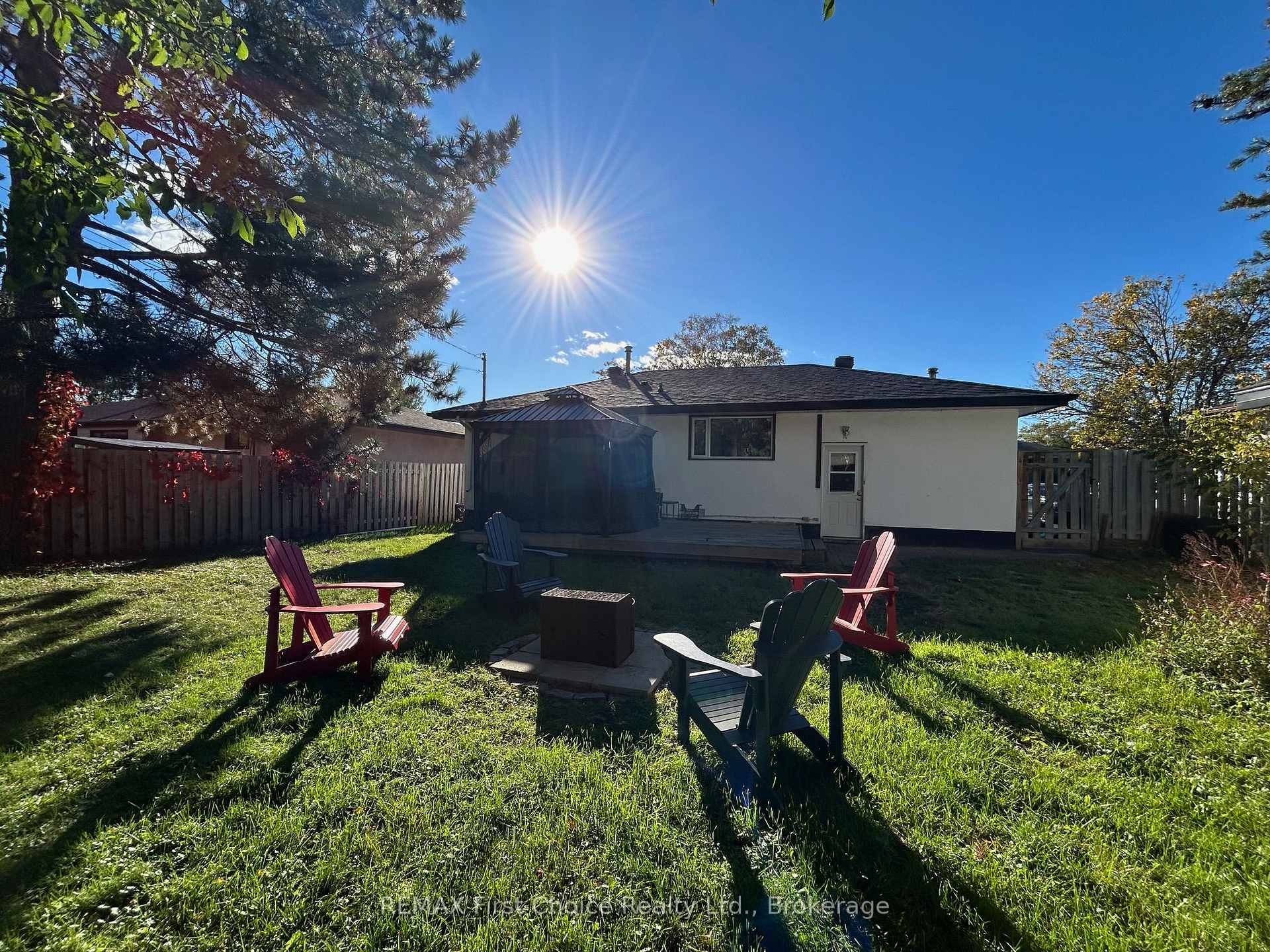 Photo 24 of 176 Crescent Avenue, Thunder Bay, Grandview — HOMEH