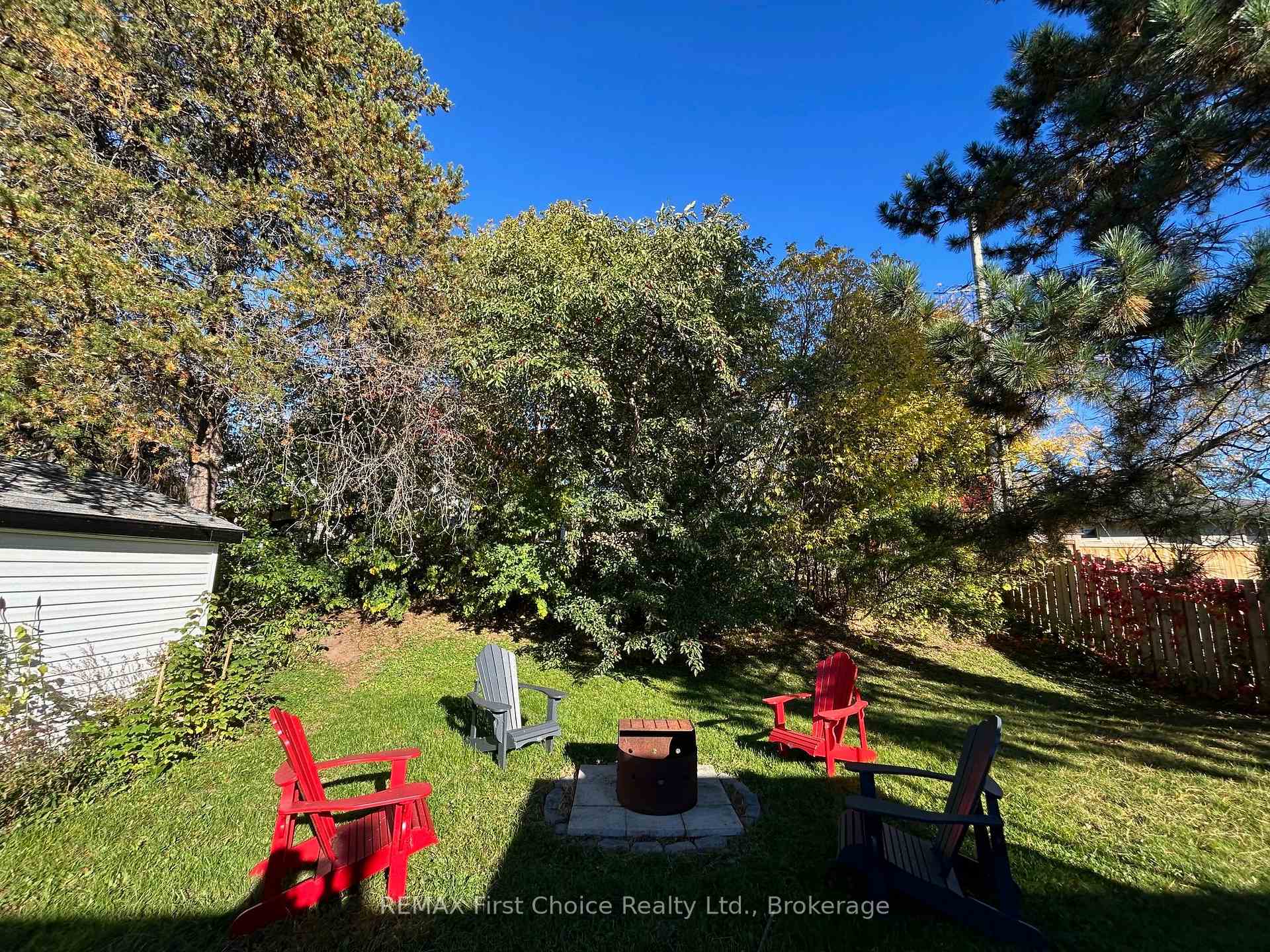 Photo 25 of 176 Crescent Avenue, Thunder Bay, Grandview — HOMEH