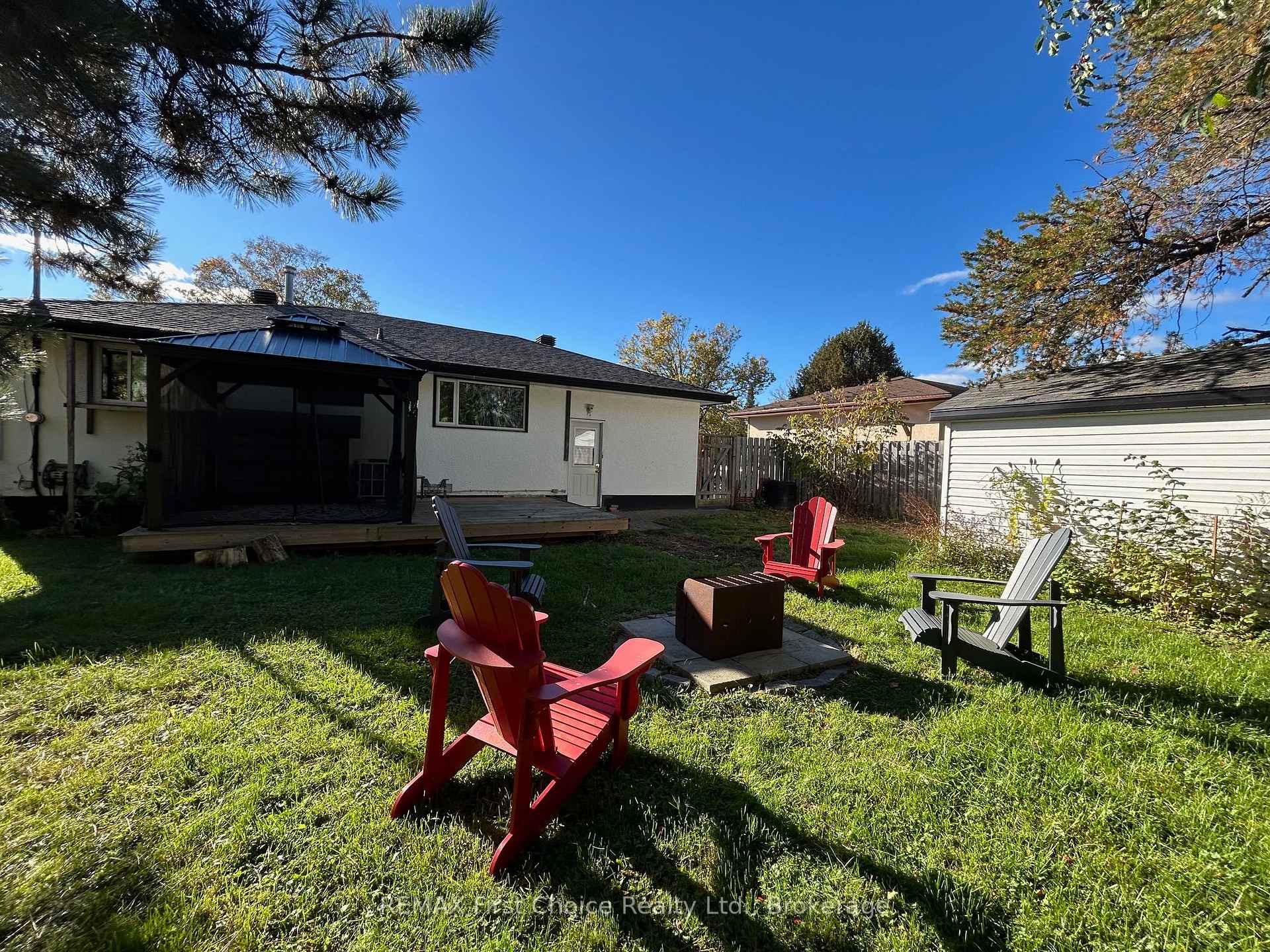 Photo 27 of 176 Crescent Avenue, Thunder Bay, Grandview — HOMEH