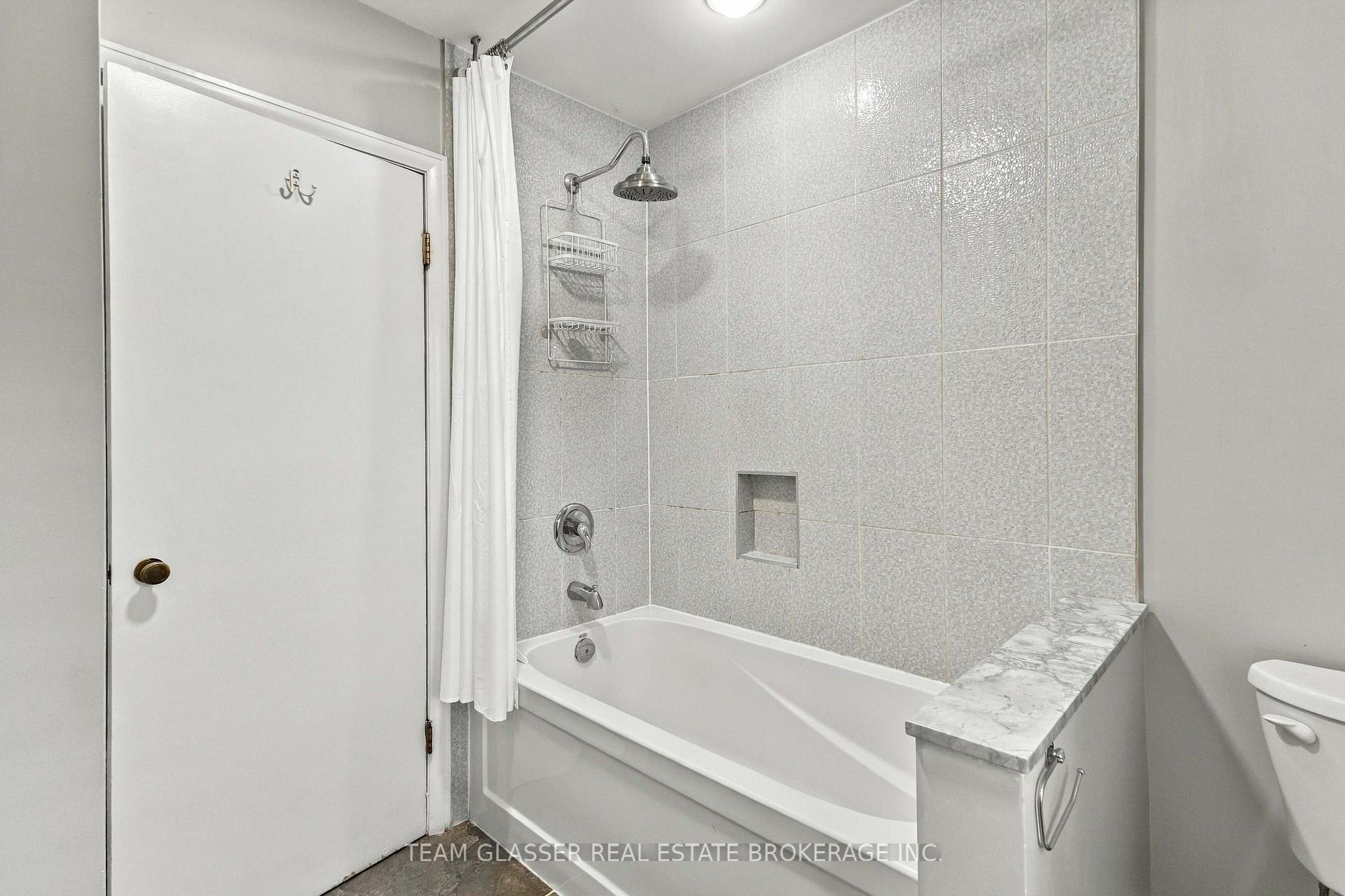 Photo 13 of 36 Braemar Crescent, London, North N — HOMEH