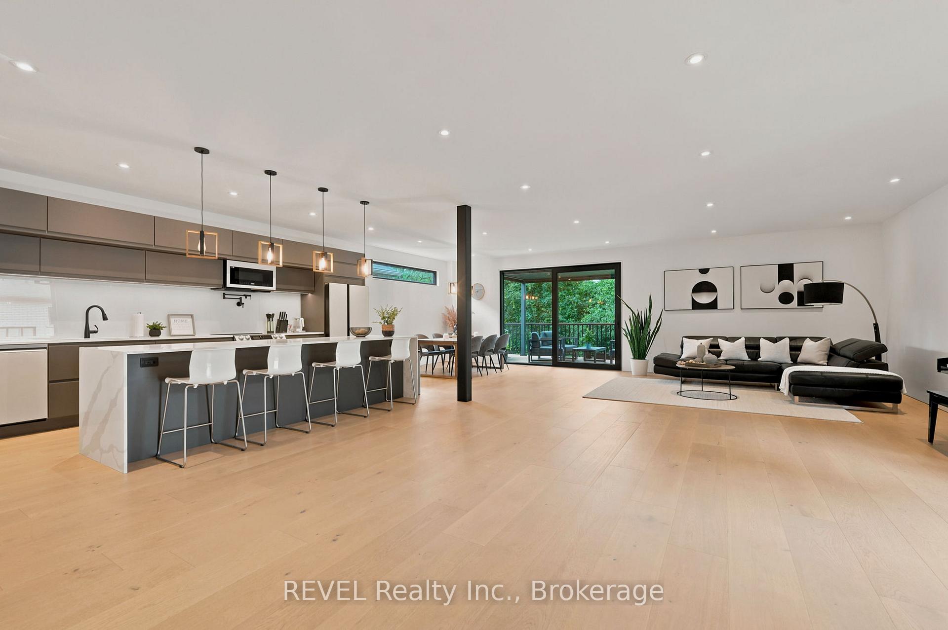 Photo 7 of 81 Mackenzie King Avenue, St. Catharines, Secord Woods — HOMEH