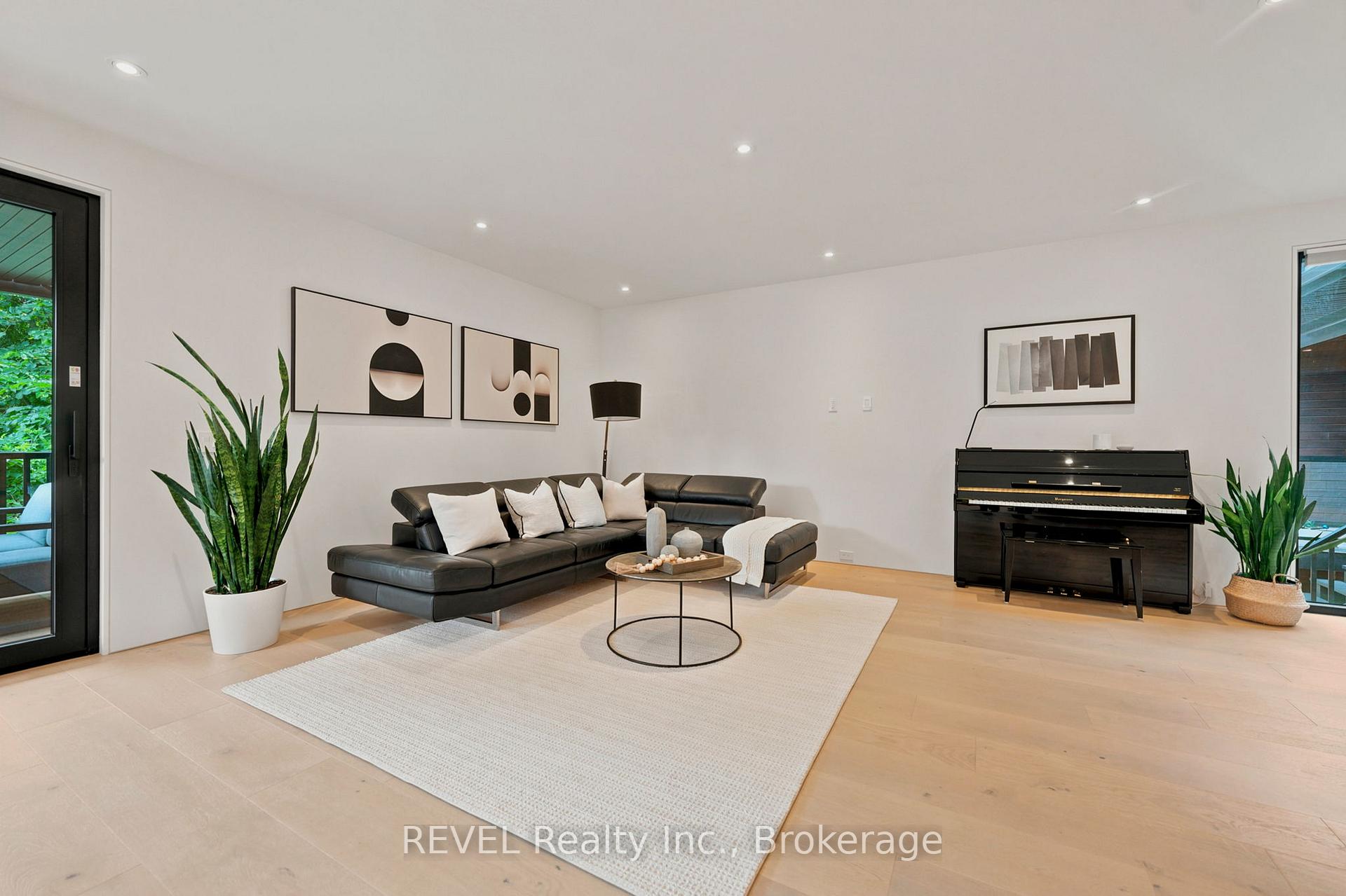 Photo 15 of 81 Mackenzie King Avenue, St. Catharines, Secord Woods — HOMEH