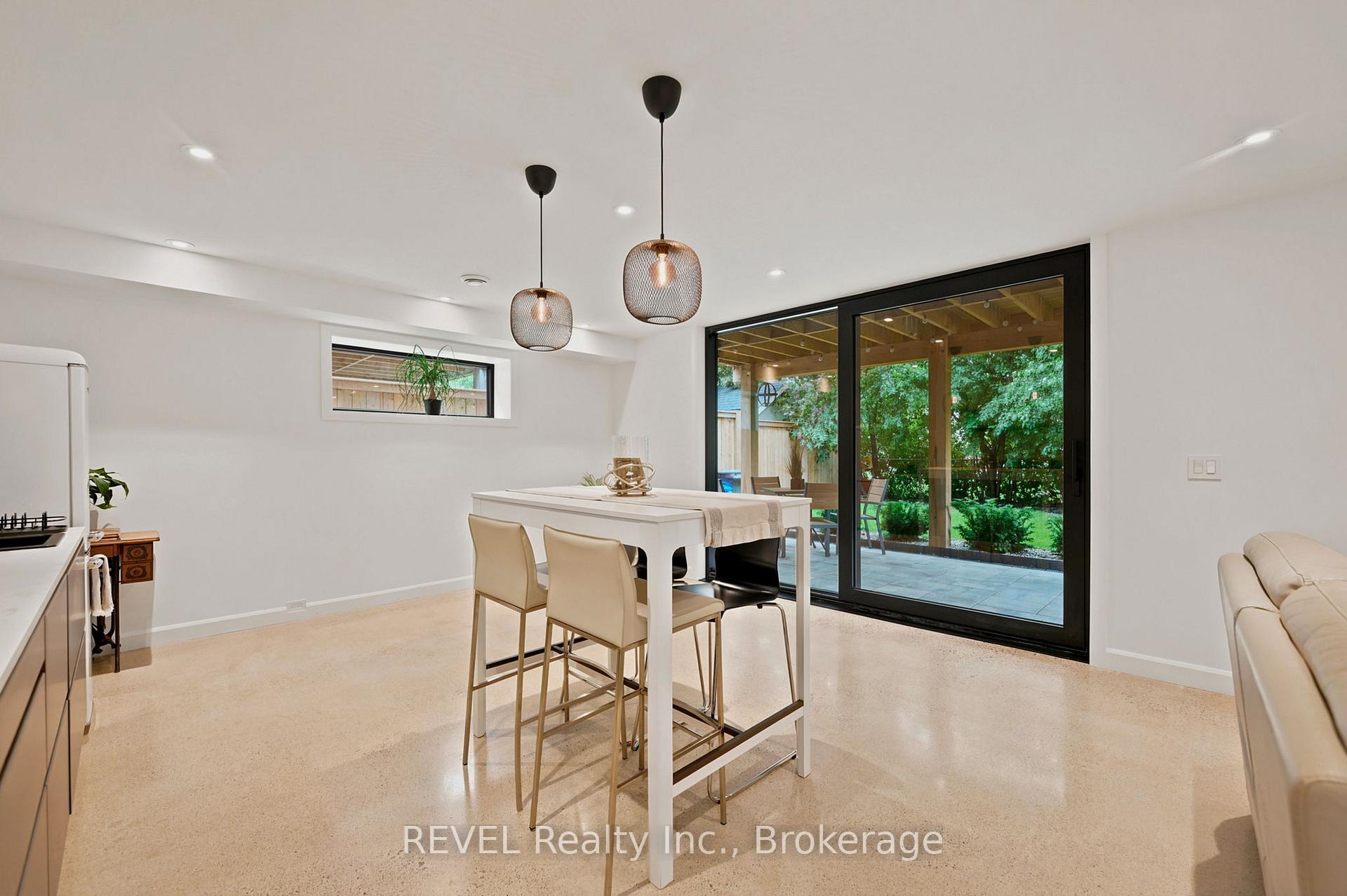Photo 37 of 81 Mackenzie King Avenue, St. Catharines, Secord Woods — HOMEH