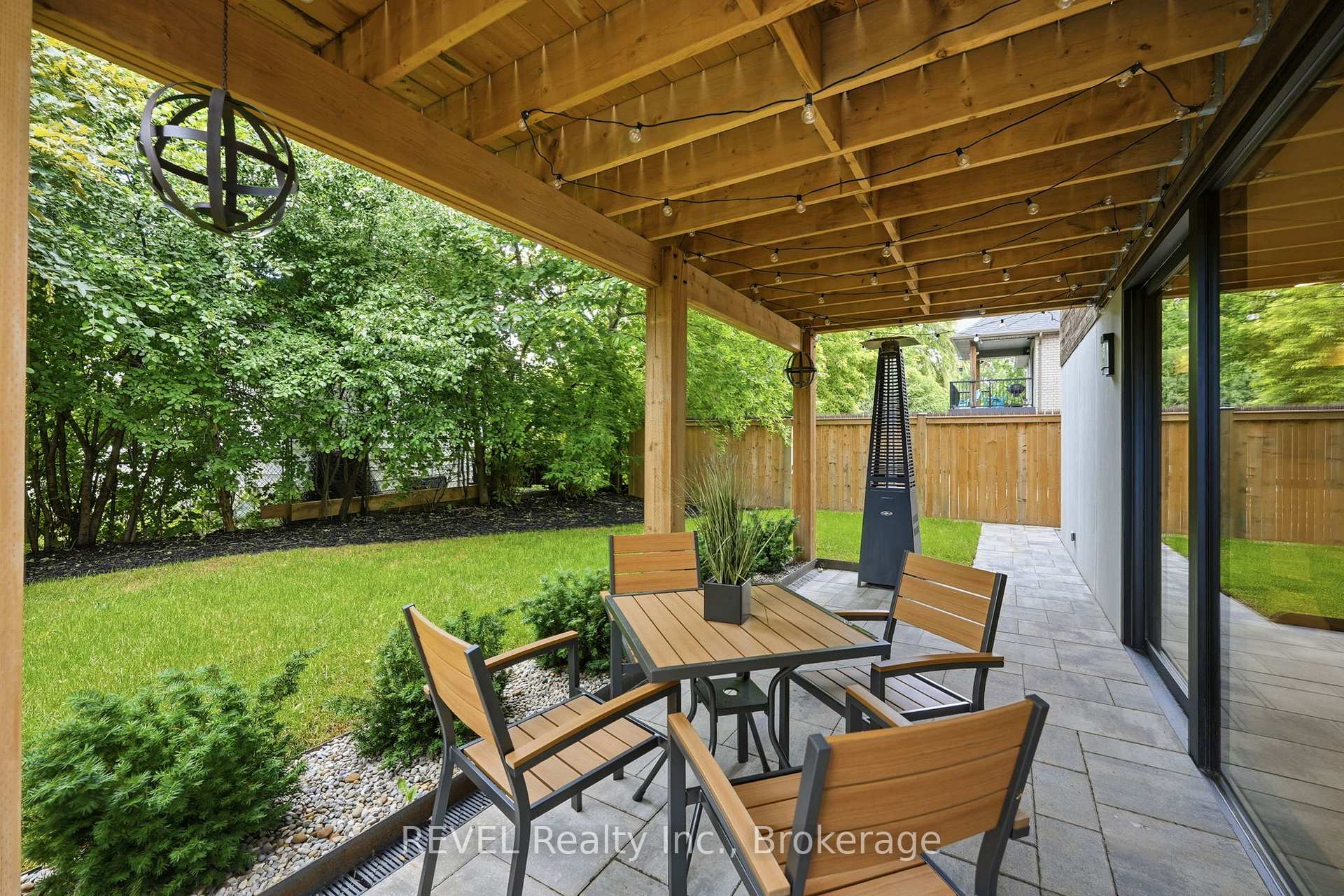 Photo 45 of 81 Mackenzie King Avenue, St. Catharines, Secord Woods — HOMEH