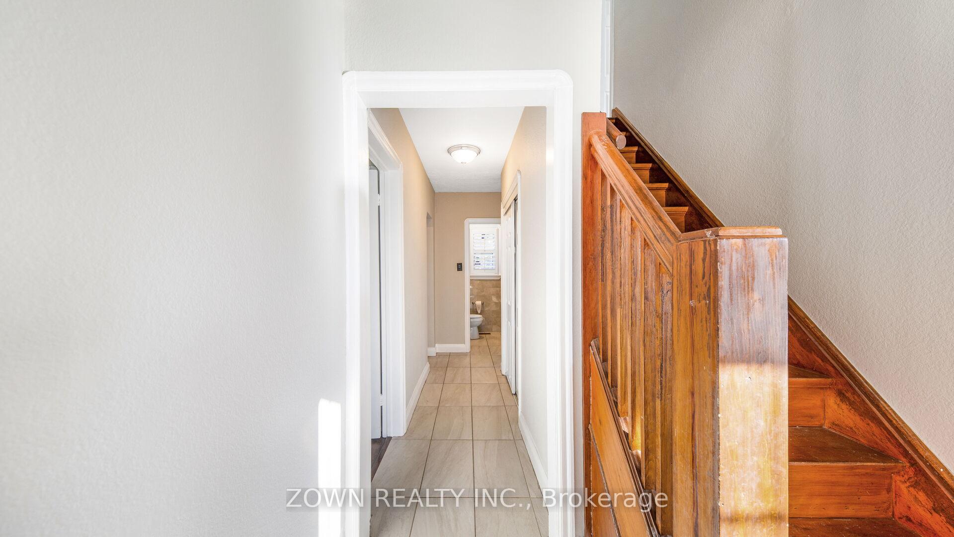 Photo 9 of Unit MAIN, 63 Biscayne Boulevard, Scarborough, Wexford-Maryvale — HOMEH