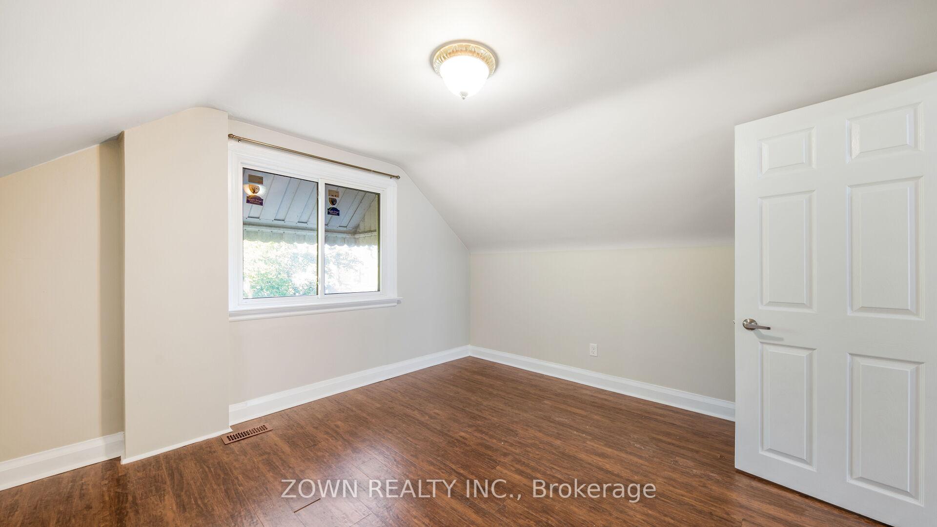Photo 33 of Unit MAIN, 63 Biscayne Boulevard, Scarborough, Wexford-Maryvale — HOMEH