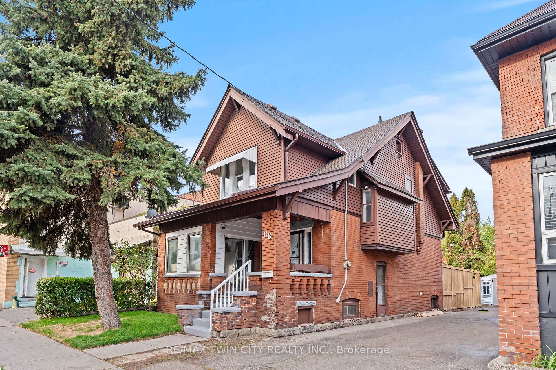 Photo of 88 Gage Avenue S