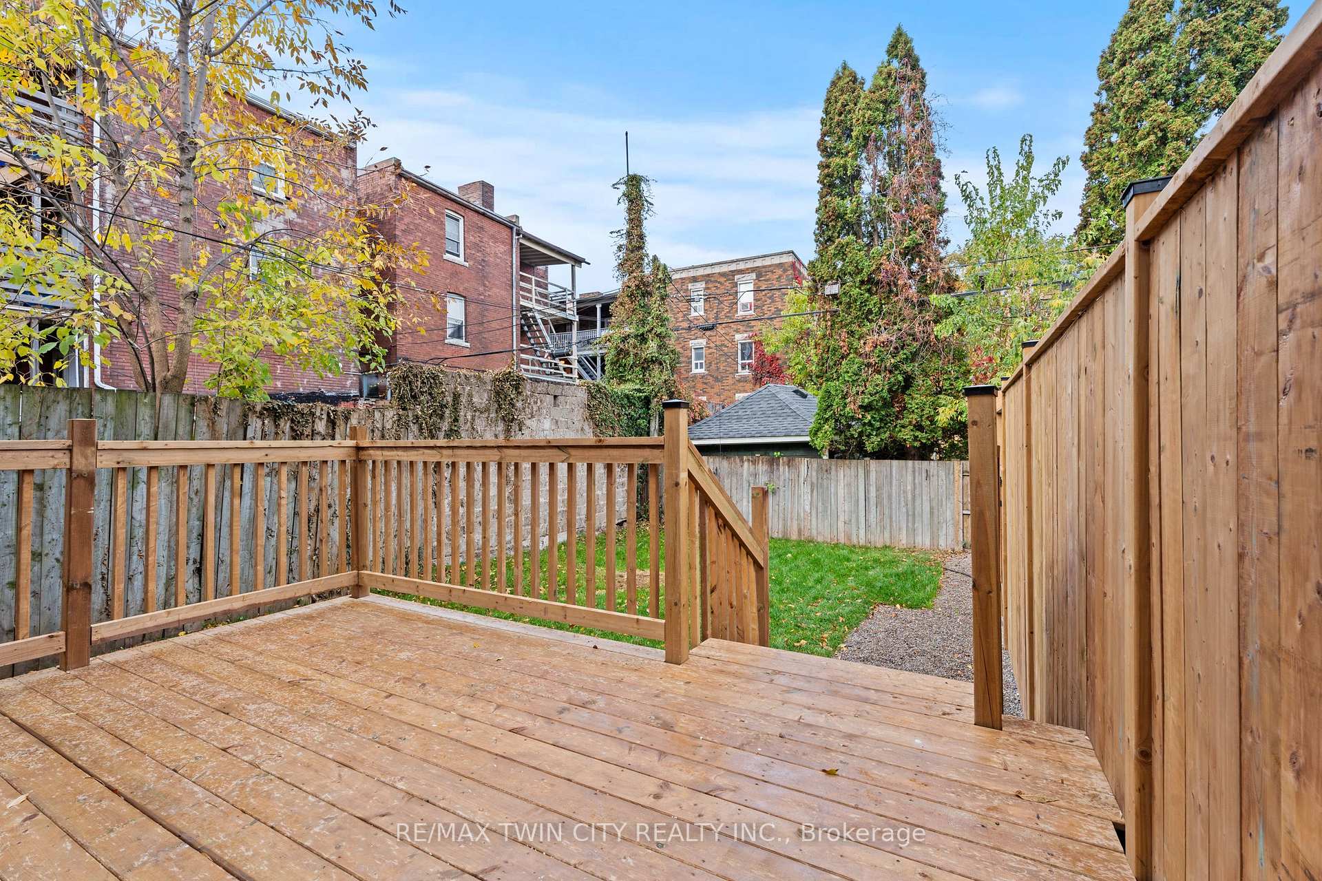 Photo 30 of 88 Gage Avenue S, Hamilton, Stipley — HOMEH
