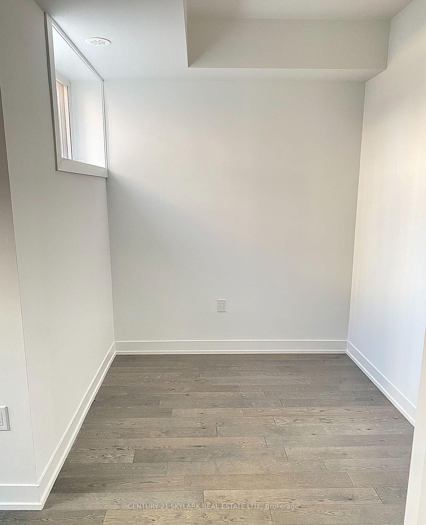 Photo 6 of Unit 124, 1070 Douglas McCurdy Common, Mississauga, Lakeview — HOMEH