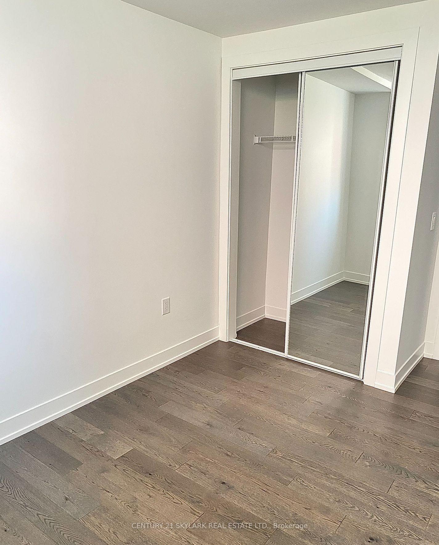 Photo 8 of Unit 124, 1070 Douglas McCurdy Common, Mississauga, Lakeview — HOMEH