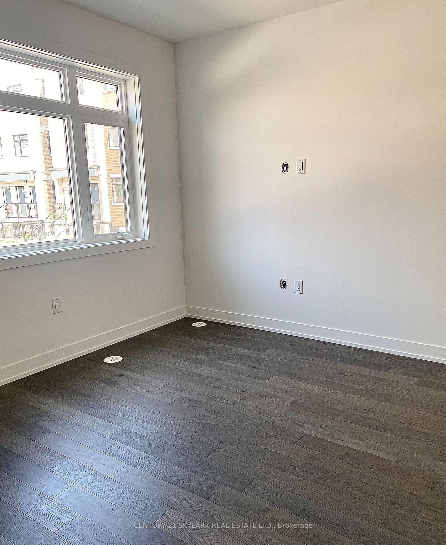 Photo 16 of Unit 124, 1070 Douglas McCurdy Common, Mississauga, Lakeview — HOMEH
