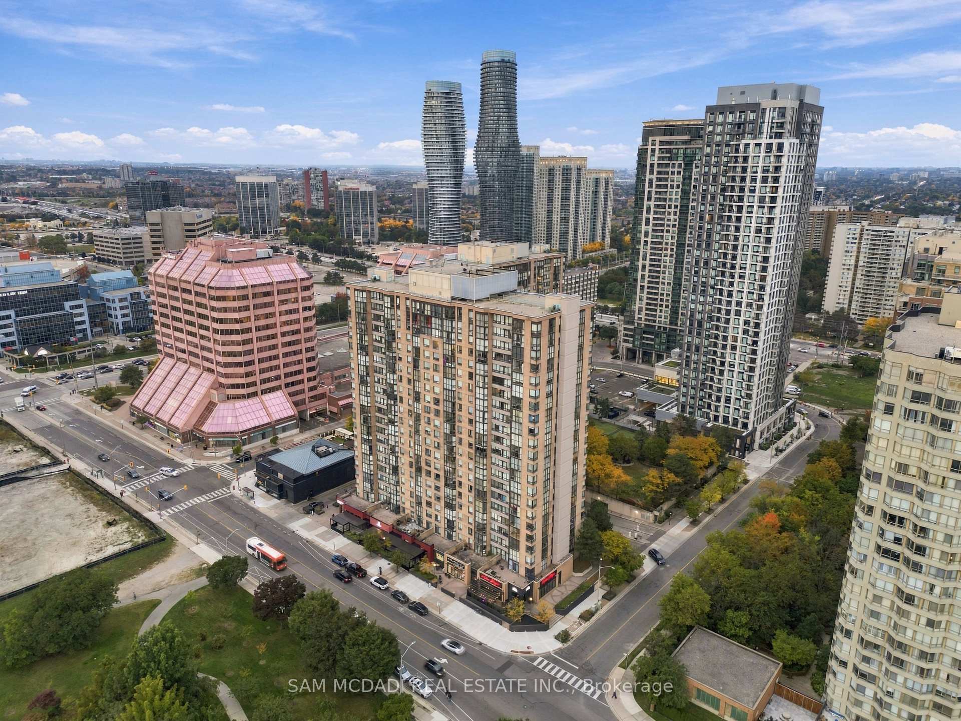 Photo of Unit 903, 265 Enfield Place