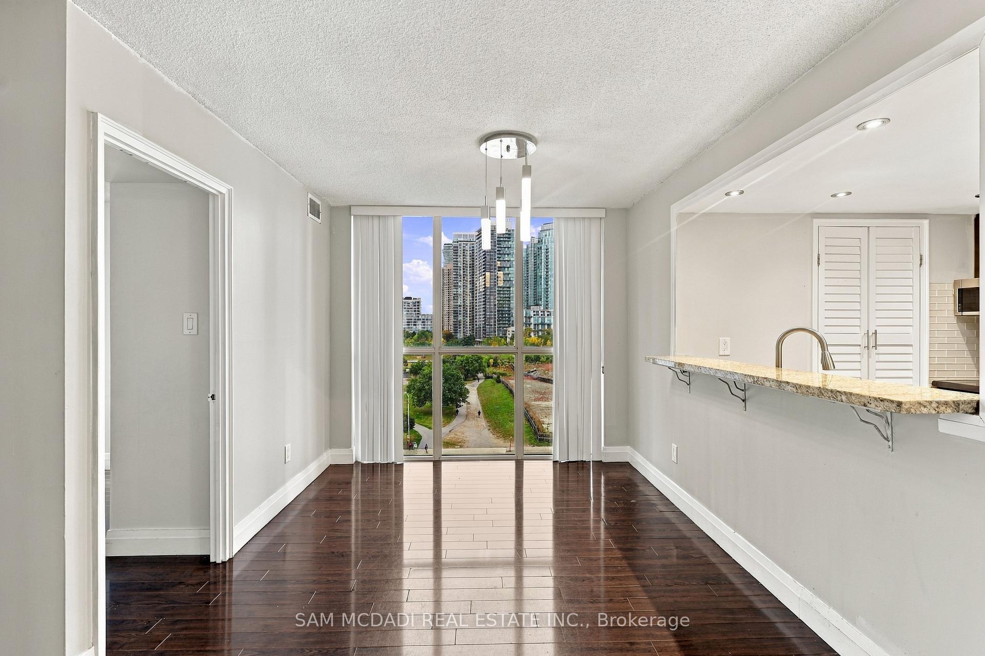 Photo 5 of Unit 903, 265 Enfield Place, Mississauga, City Centre — HOMEH