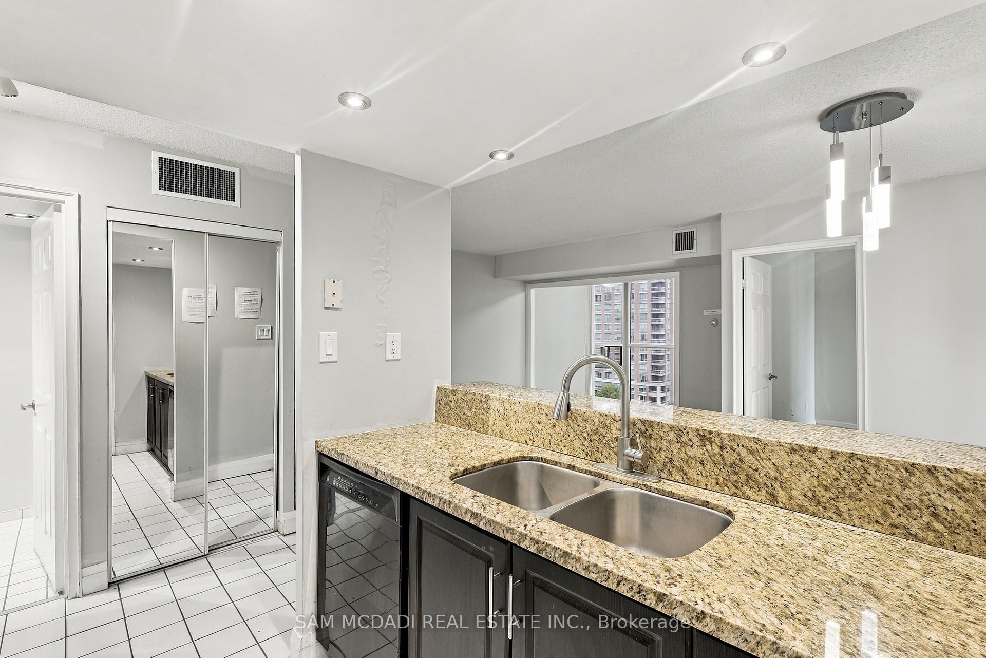 Photo 11 of Unit 903, 265 Enfield Place, Mississauga, City Centre — HOMEH