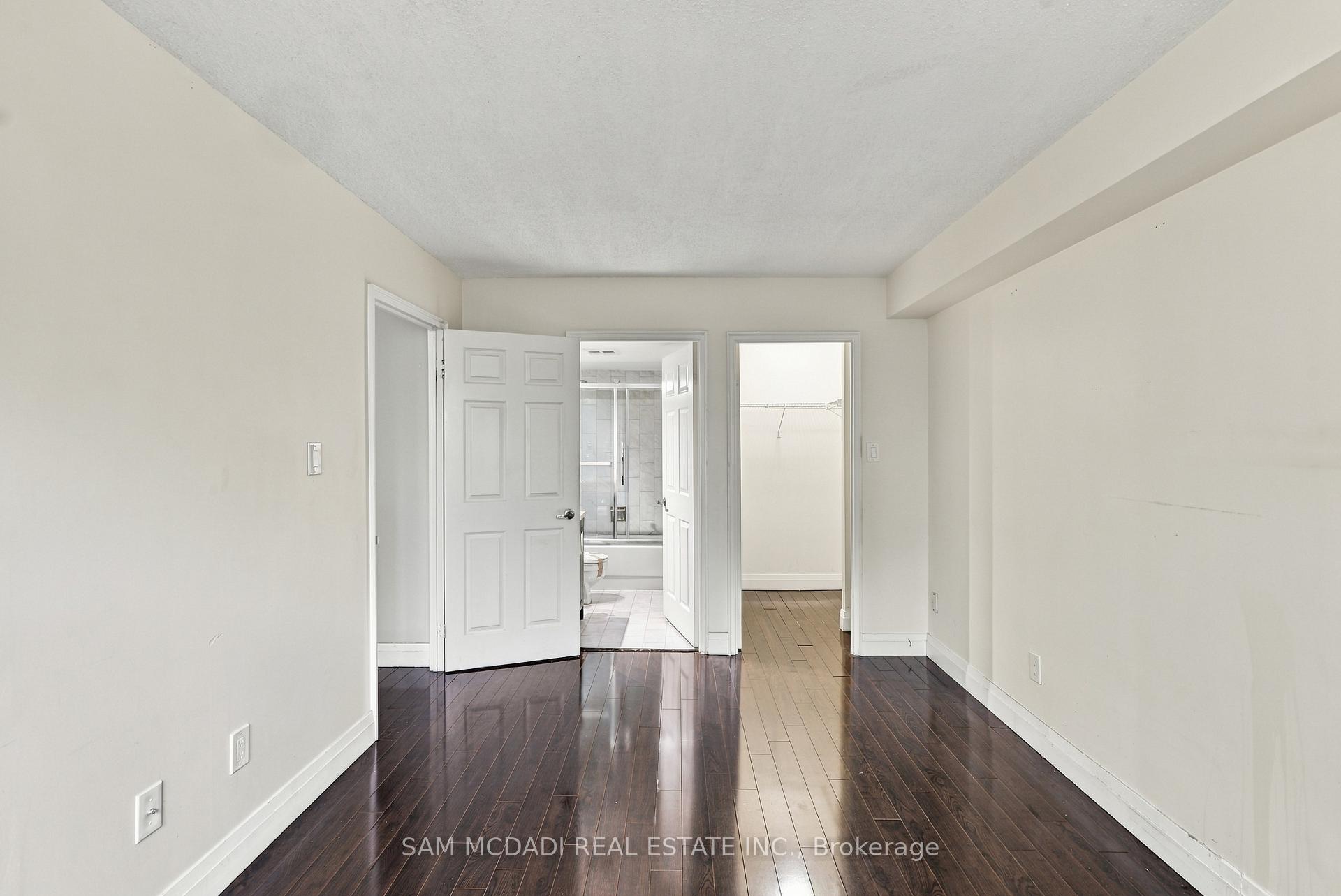 Photo 19 of Unit 903, 265 Enfield Place, Mississauga, City Centre — HOMEH