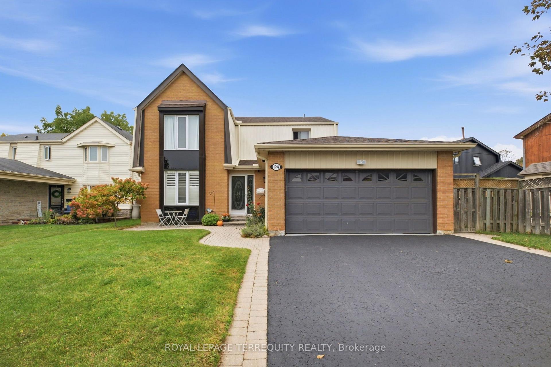 Photo 2 of 1794 Meadowview Avenue, Pickering, Amberlea — HOMEH