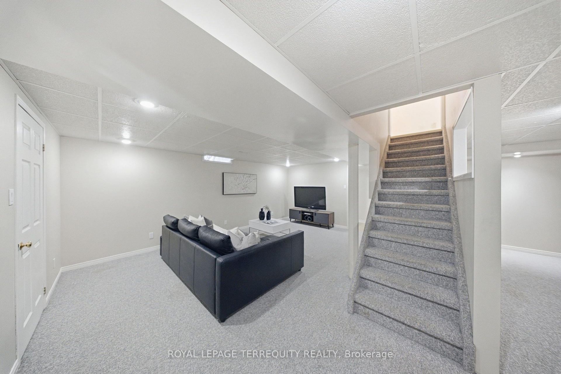 Photo 35 of 1794 Meadowview Avenue, Pickering, Amberlea — HOMEH