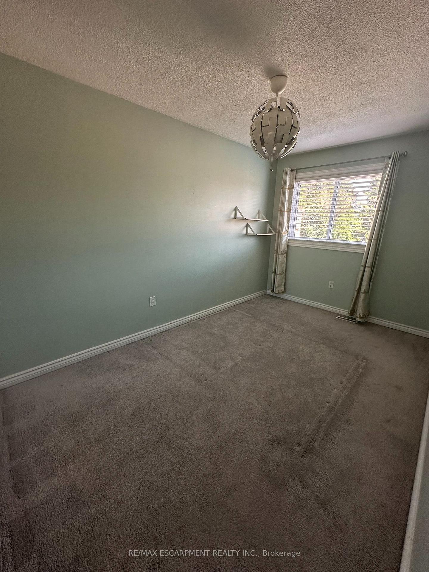 Photo 11 of Unit 28, 250 Magnolia Drive, Hamilton, Fessenden — HOMEH