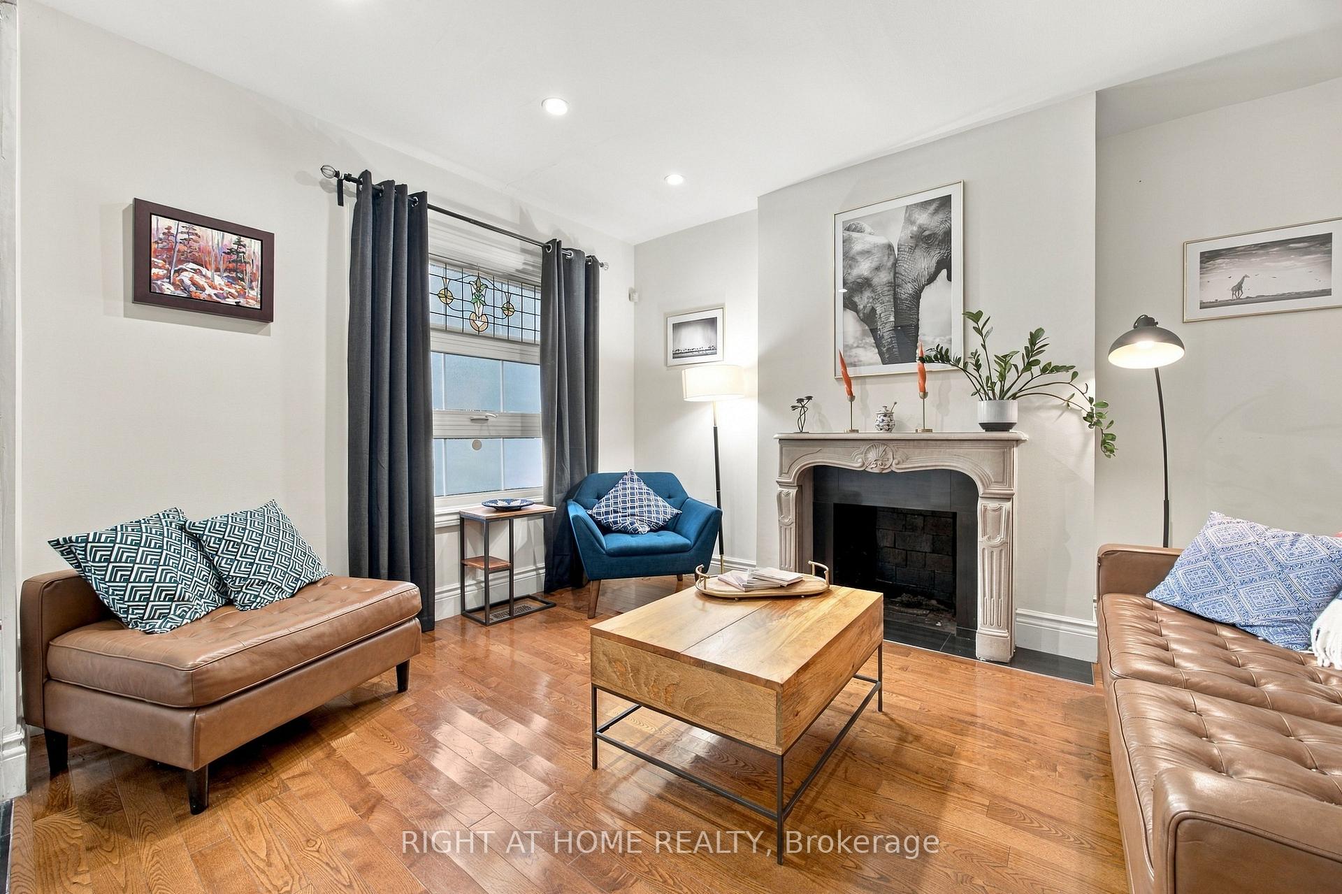 Photo 5 of 23 New Street, Toronto, The Annex — HOMEH