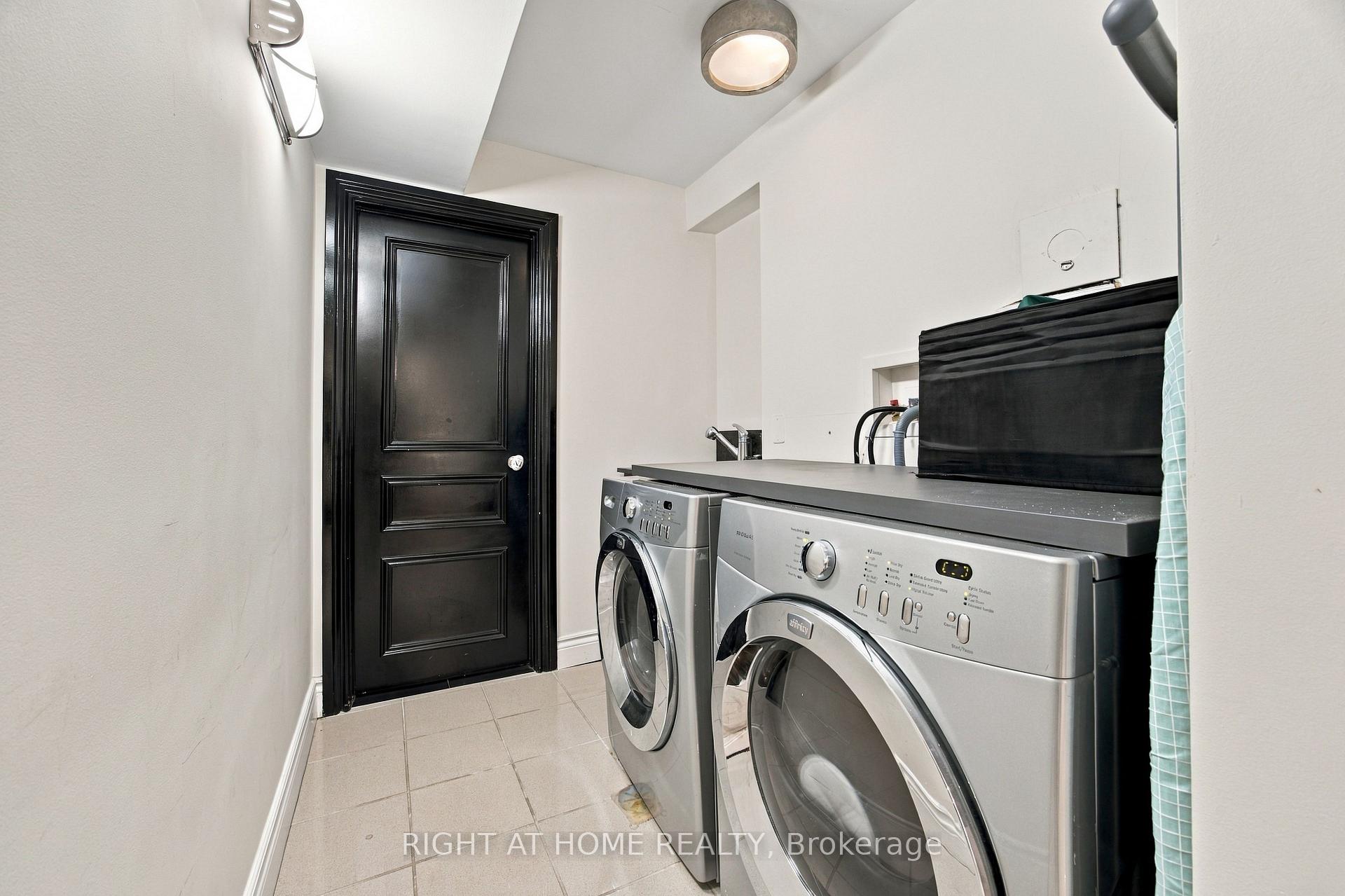 Photo 25 of 23 New Street, Toronto, The Annex — HOMEH