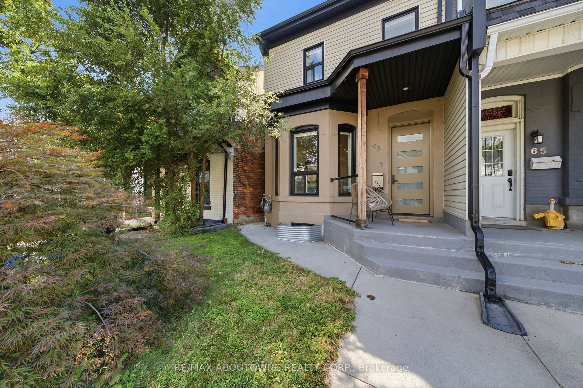 Photo 2 of 63 Smith Avenue, Hamilton, Landsdale — HOMEH
