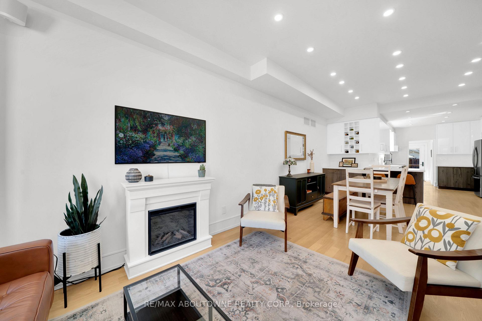 Photo 9 of 63 Smith Avenue, Hamilton, Landsdale — HOMEH